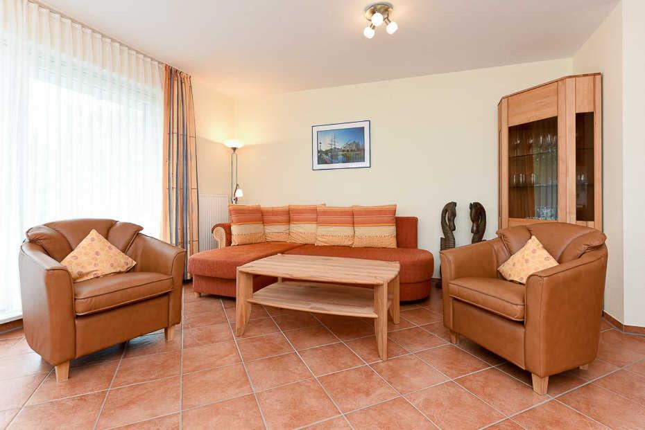 Two-Bedroom Apartment with Balcony photo 1