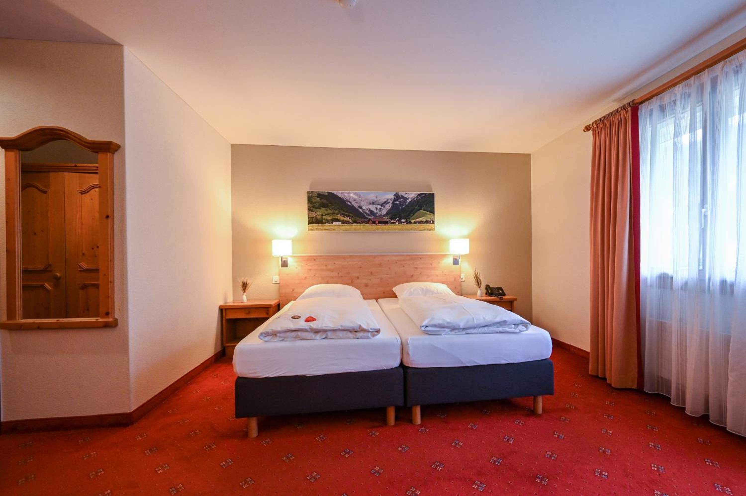 Comfort Double Room with Balcony - Photo 3