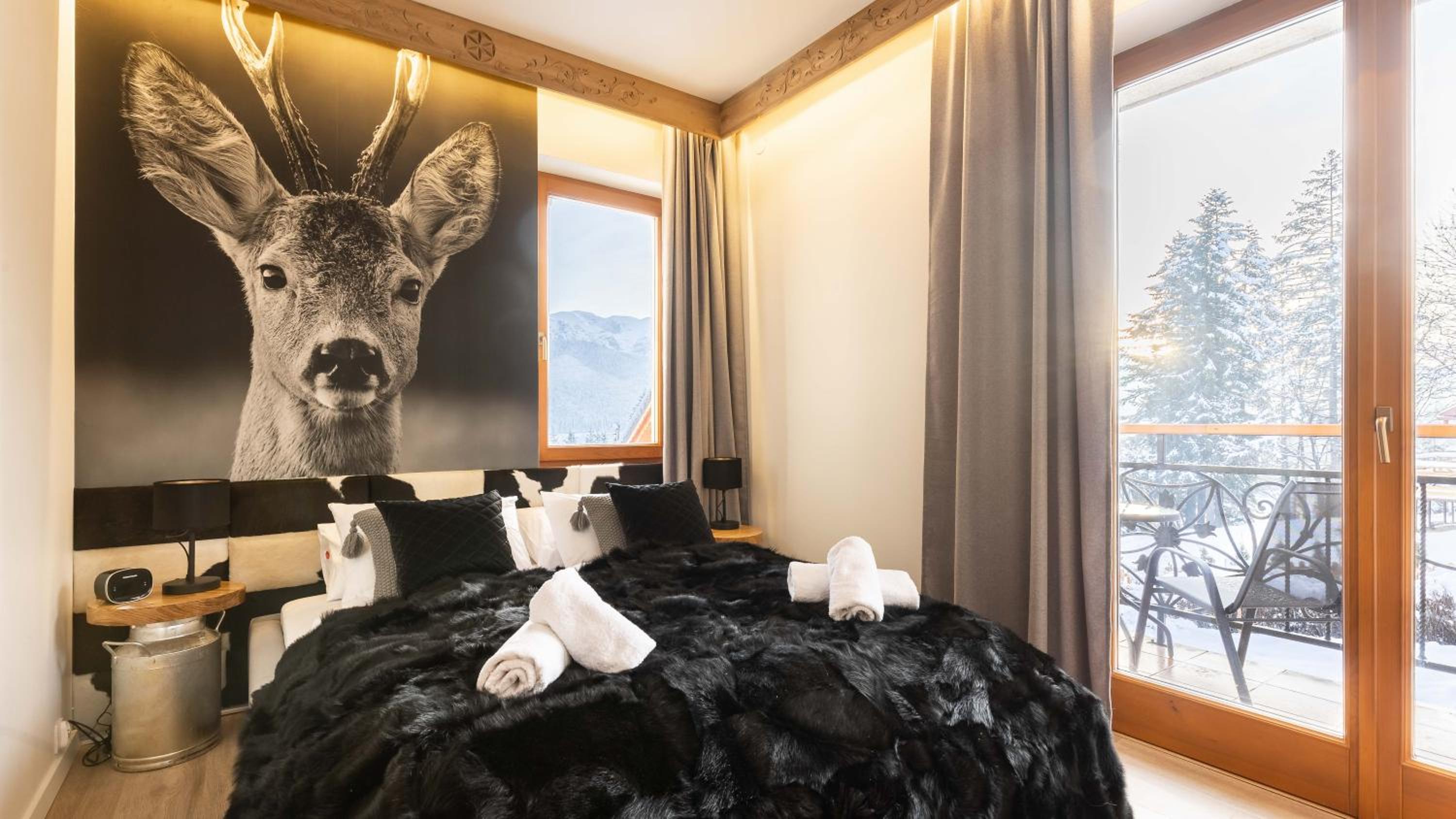 Deluxe Apartment
