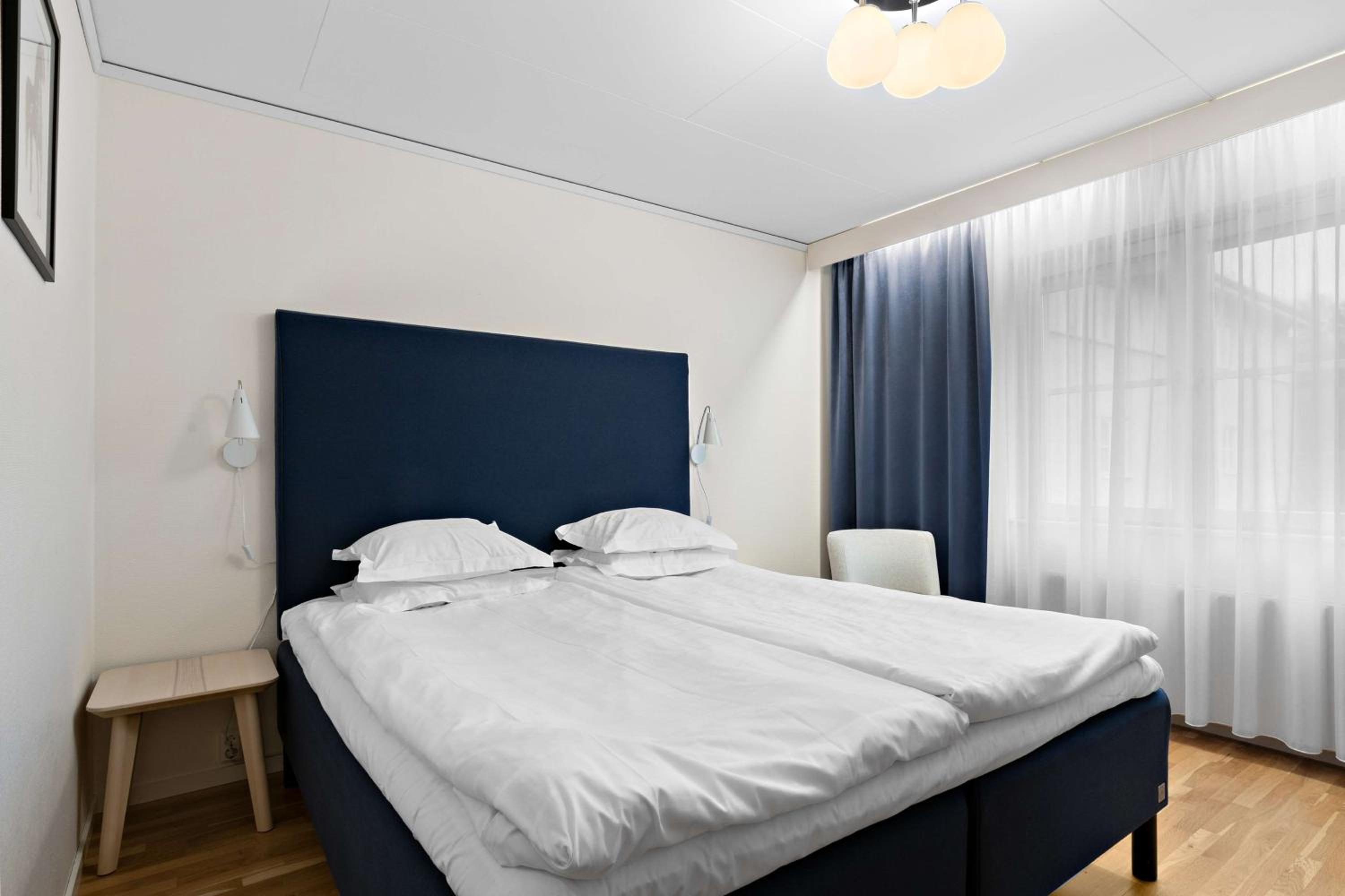 Standard Twin Room - Photo 1