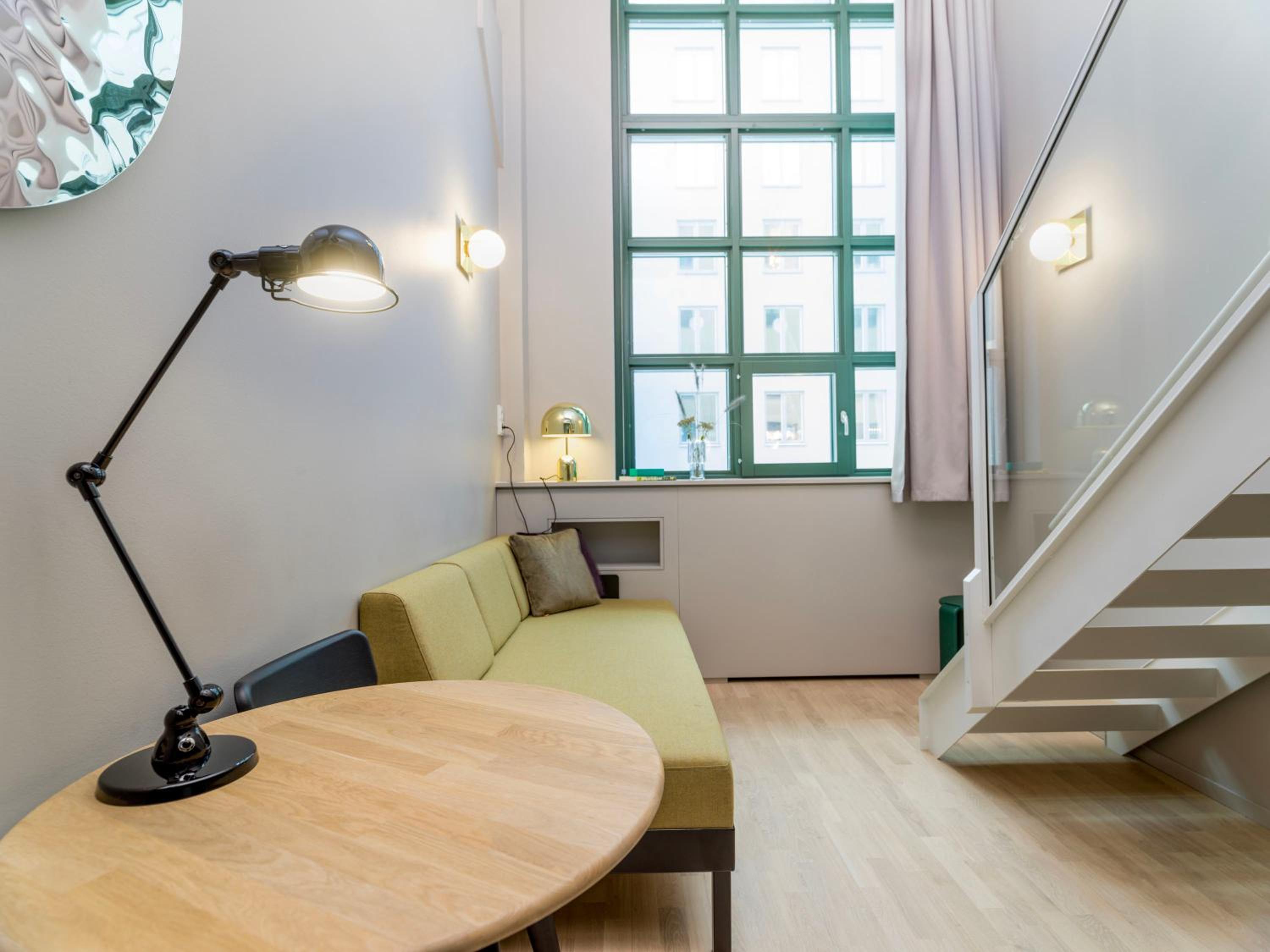Deluxe Loft Apartment - Photo 9