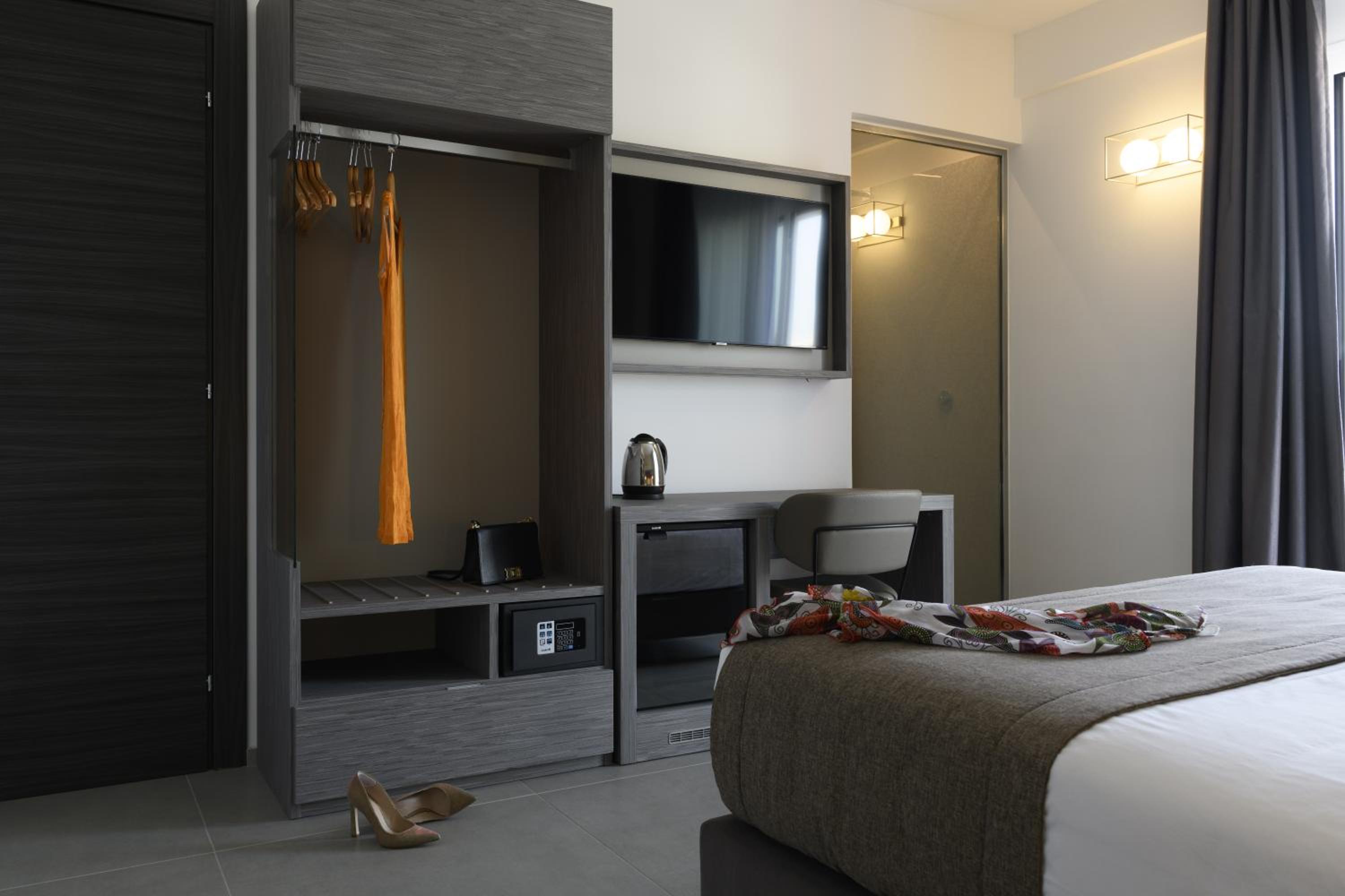 Family Junior Suite with Terrace and Sea View - Photo 10