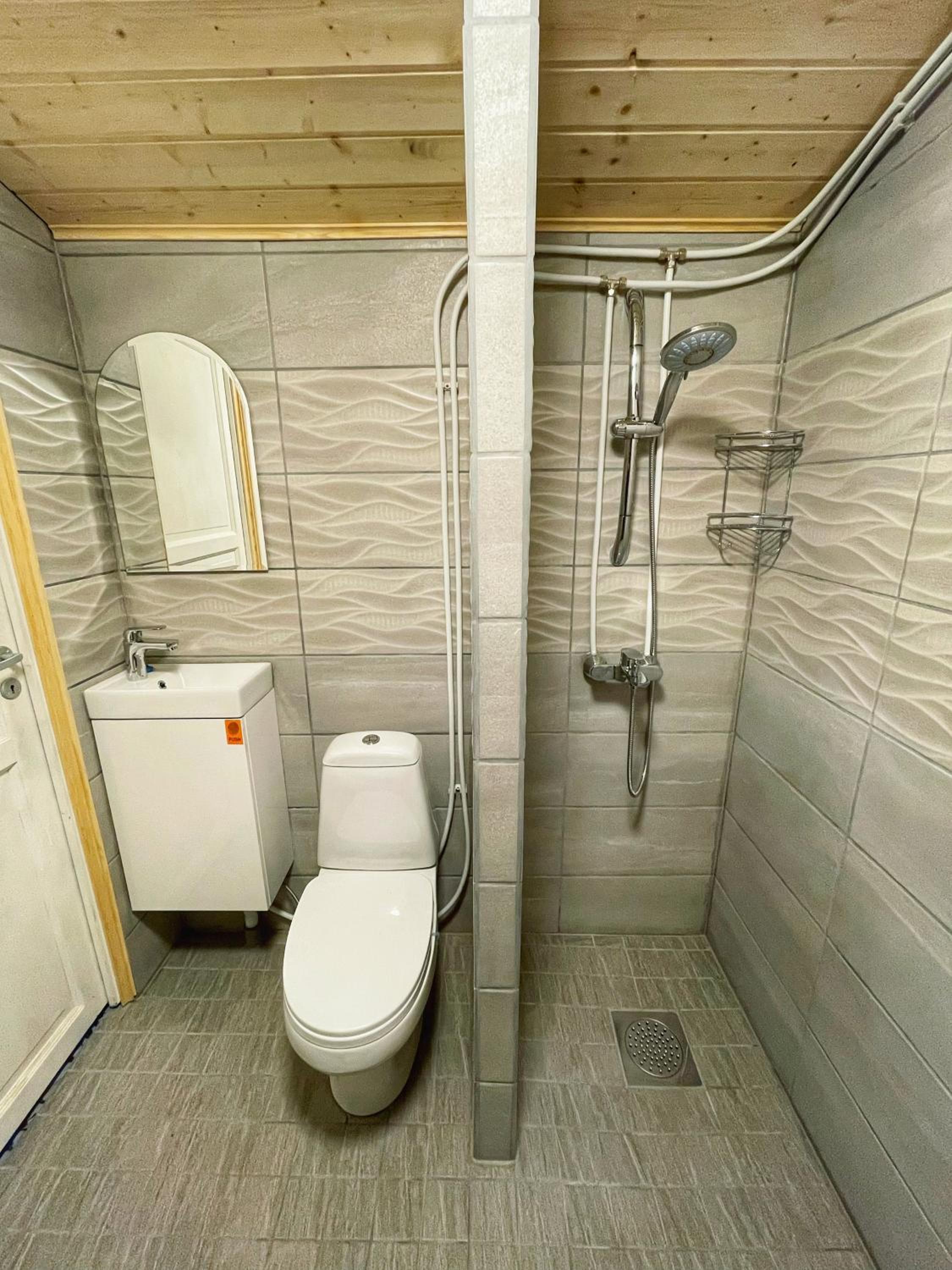 Two-Bedroom House - Photo 41