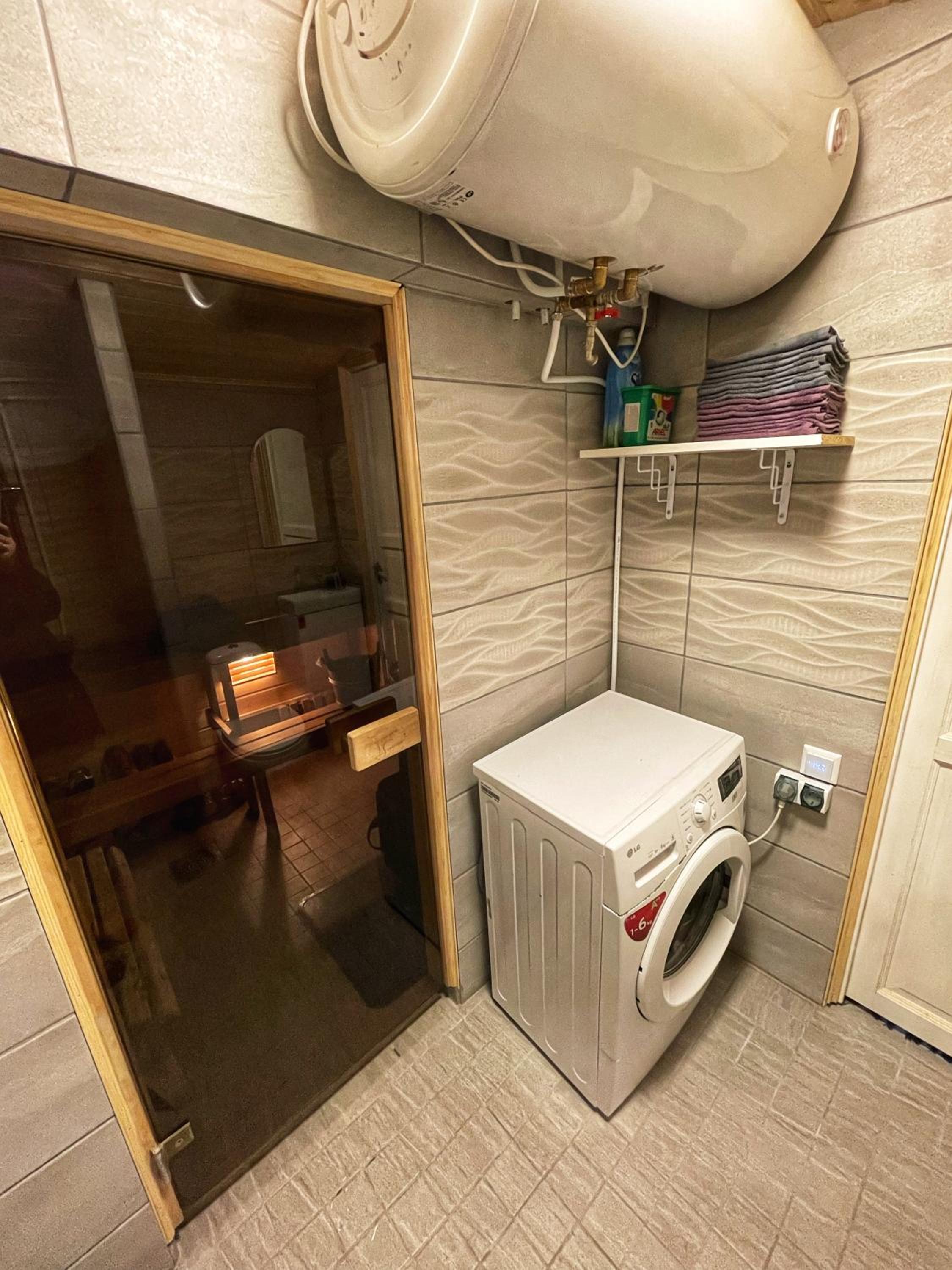 Two-Bedroom House - Photo 35