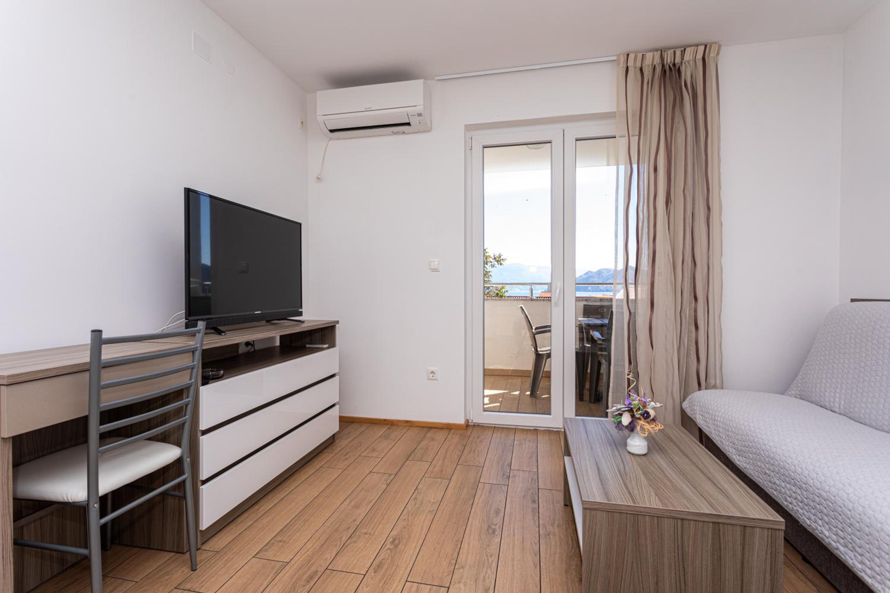 Apartment with Sea View