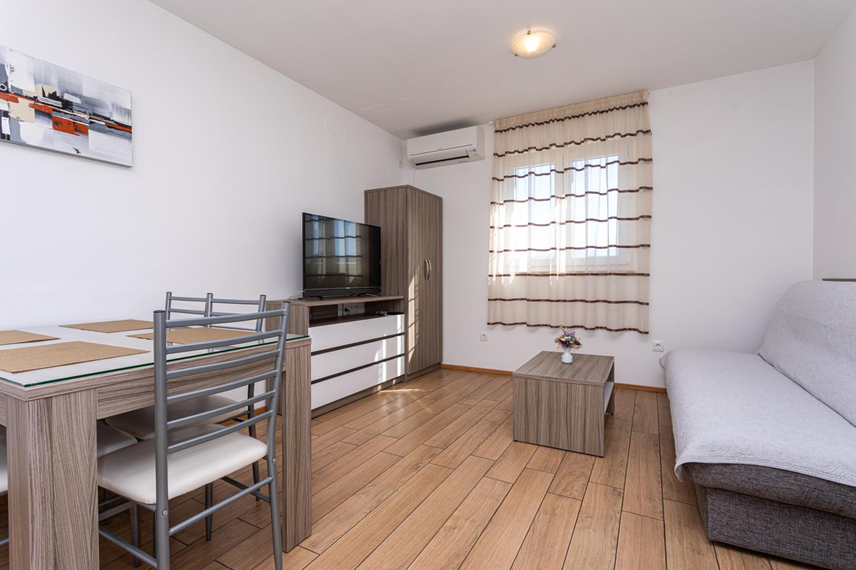Apartment with Sea View