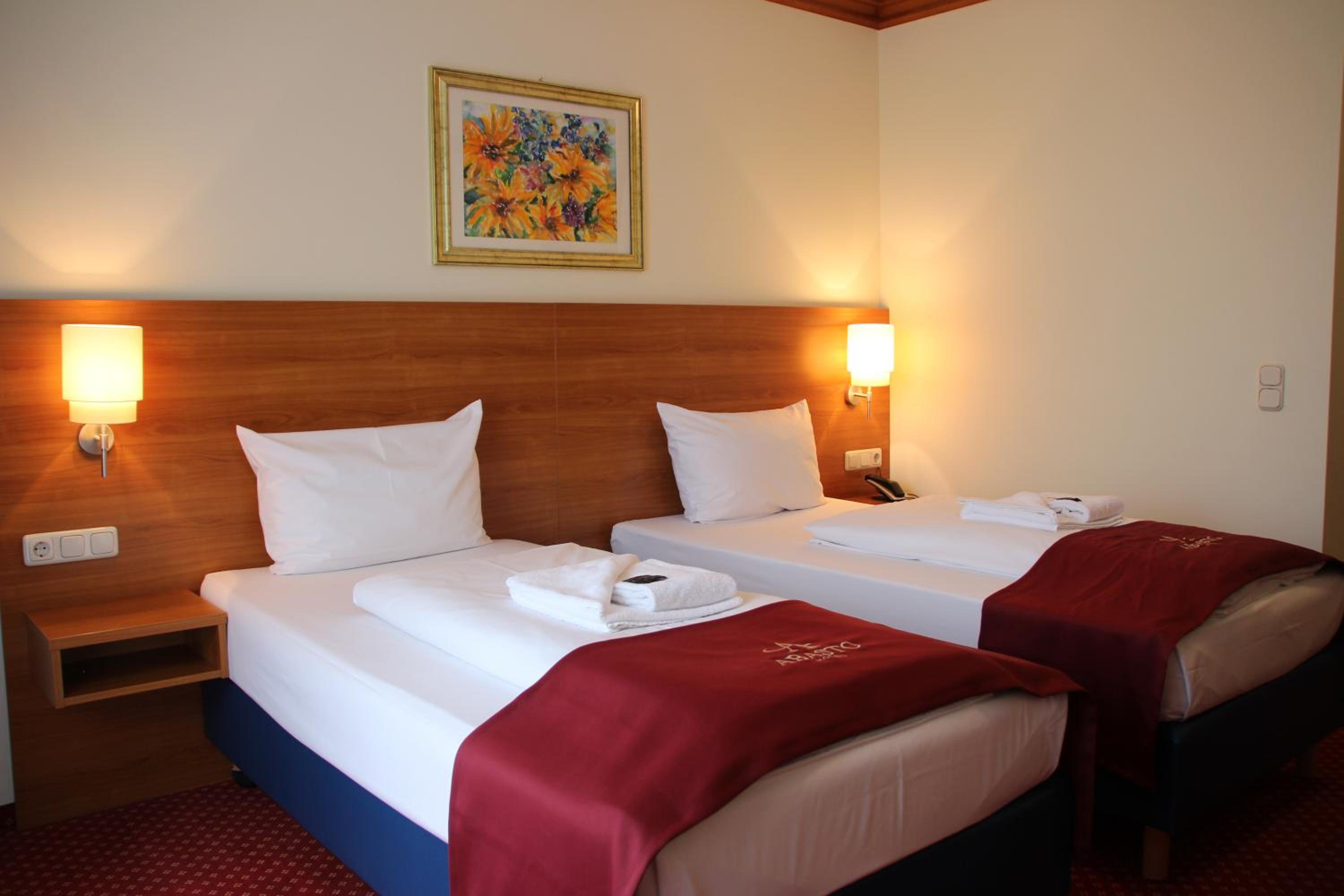 Standard Double Room - Photo 1
