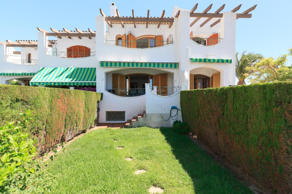 Three-Bedroom Townhouse
