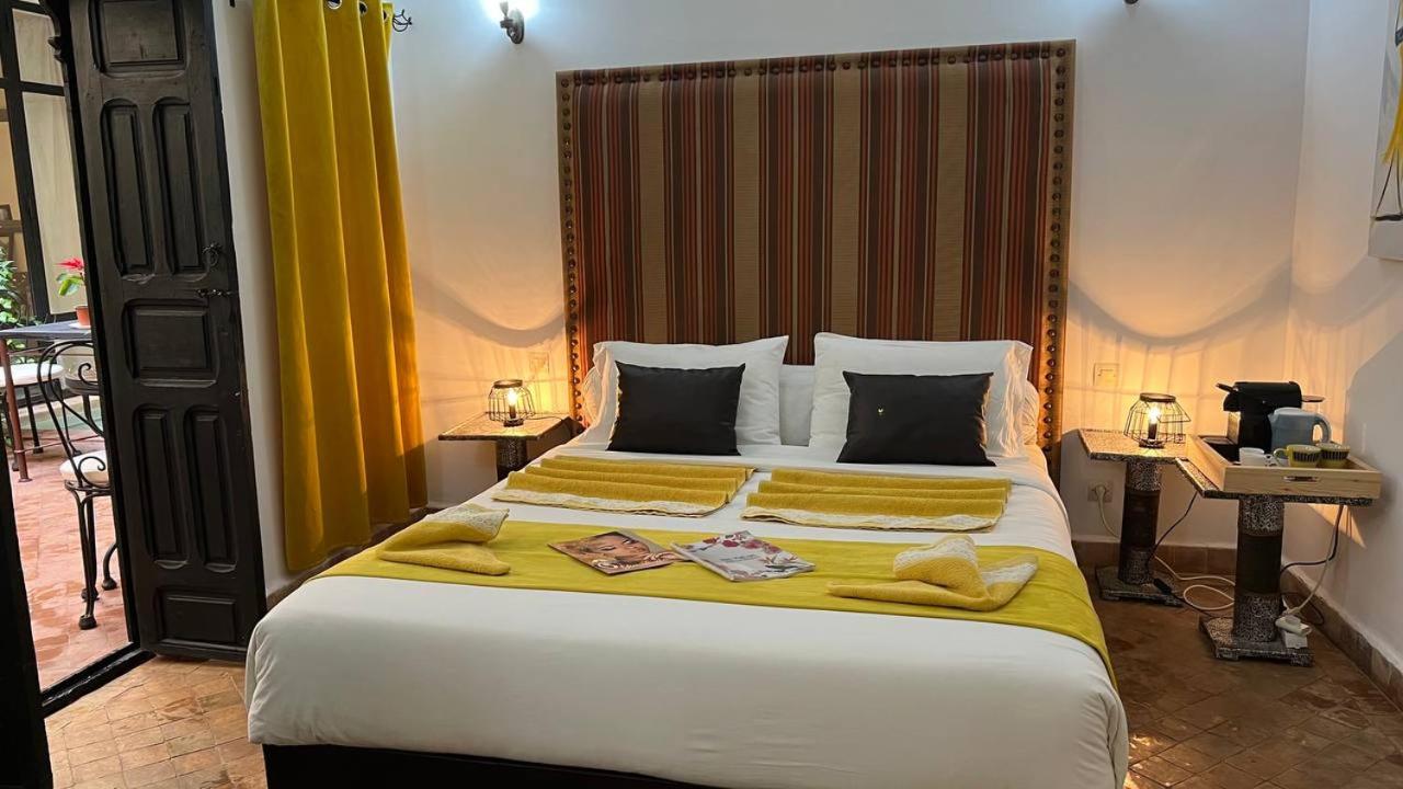 Superior King Room - Photo 1