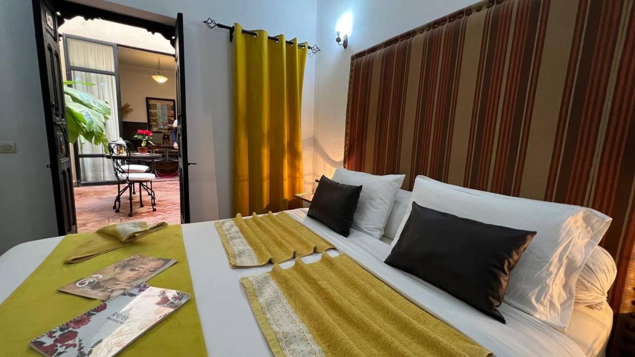 Superior King Room - Photo 2