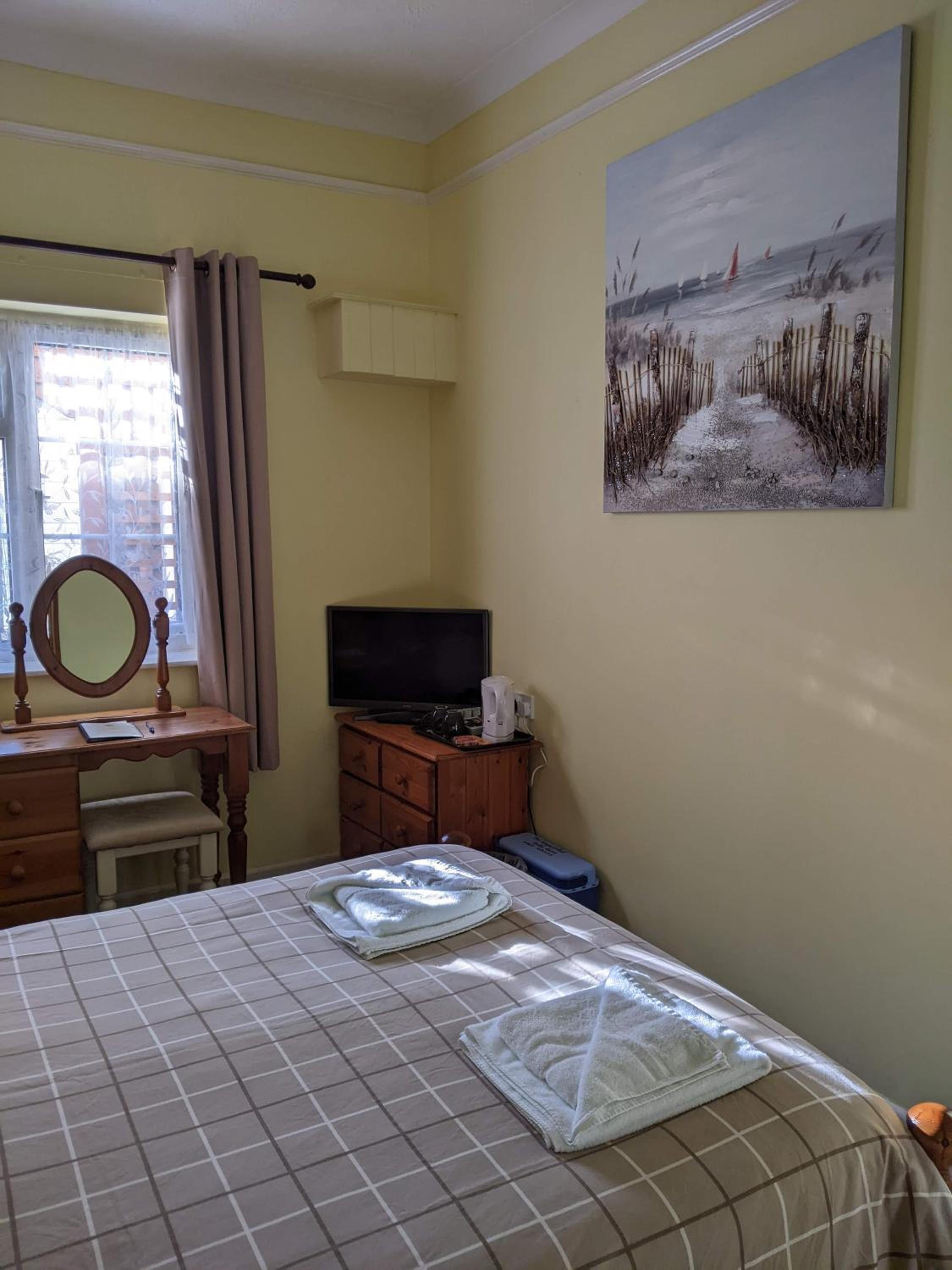 Double Room with Private Bathroom photo 2