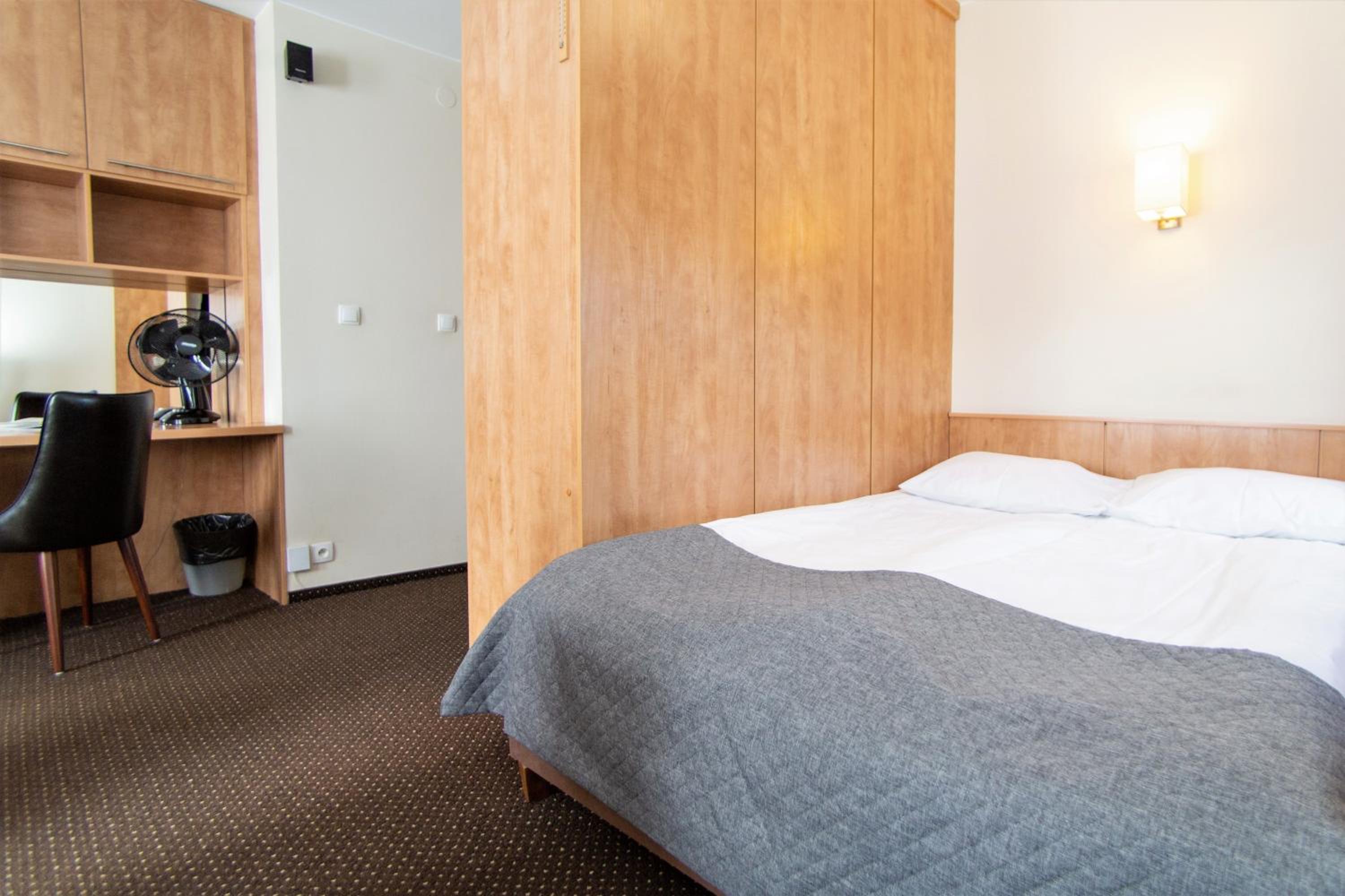 Apartment with Double Bed - Photo 14