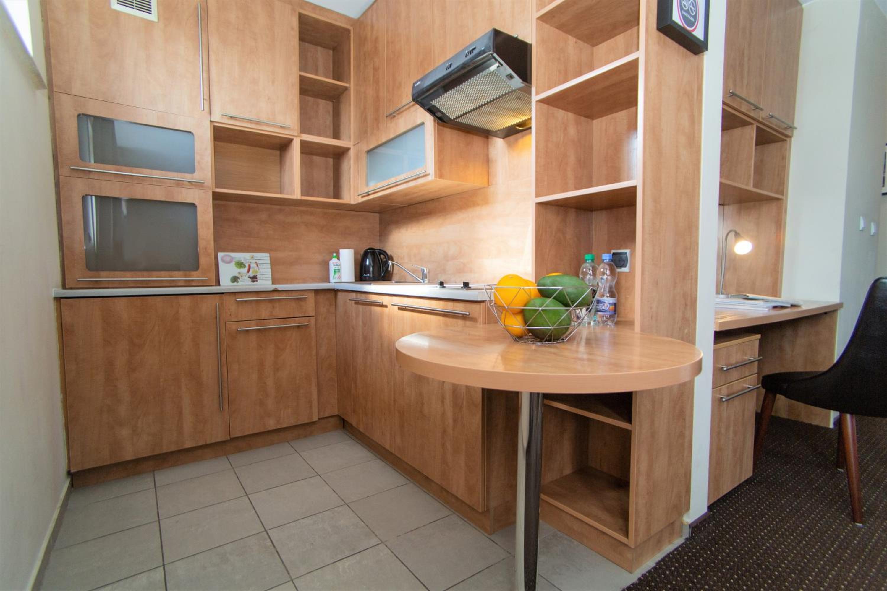 Apartment with Twin Beds - Photo 4