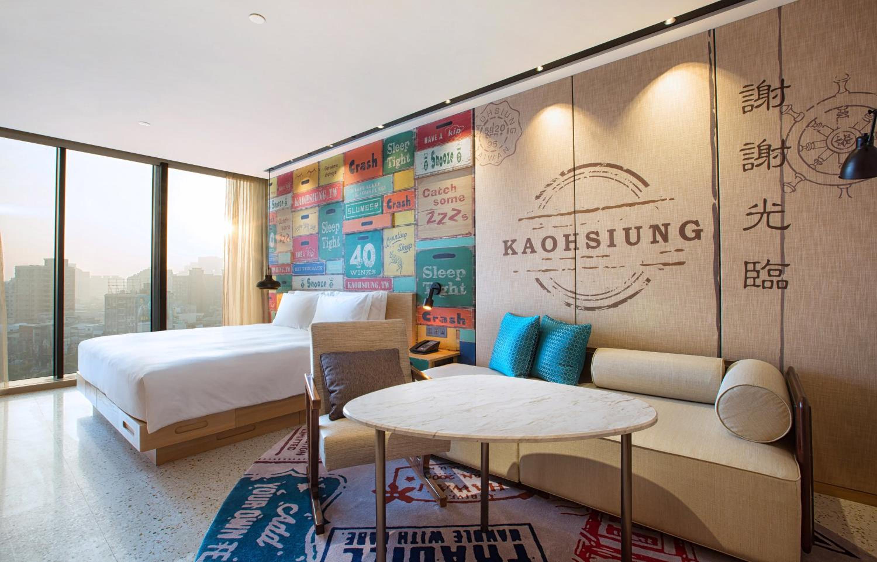 Premium King Room with Seperate Bath and Single Sofa Bed thumbnail 5