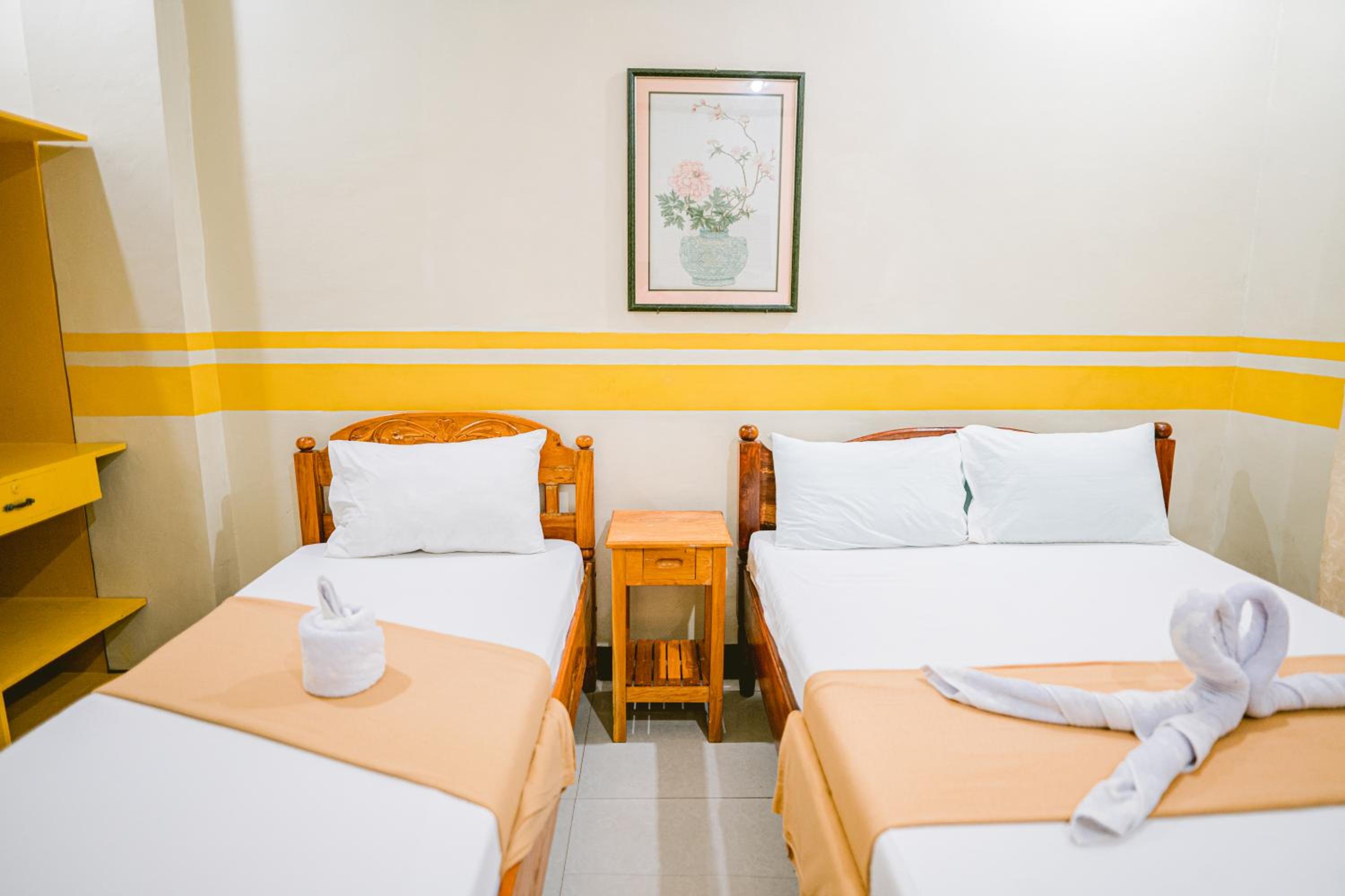 Deluxe Triple Room - Photo 4