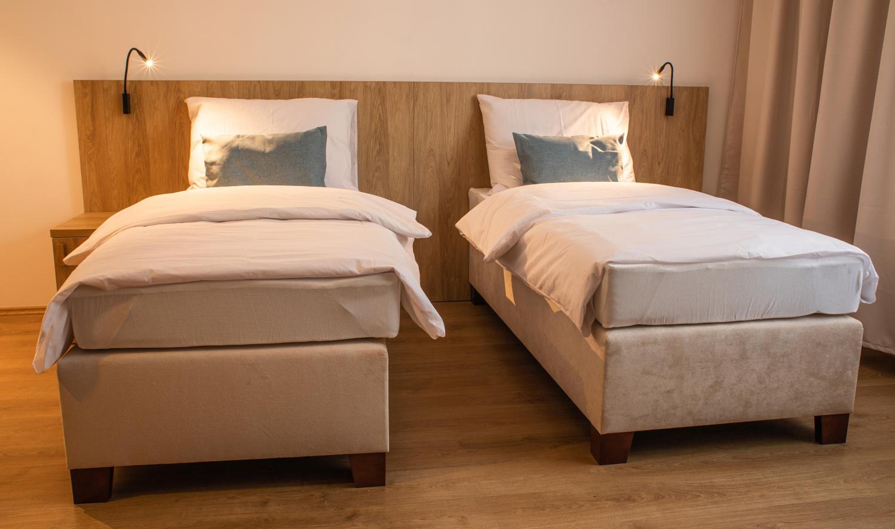 Comfort Quadruple Room - Photo 12