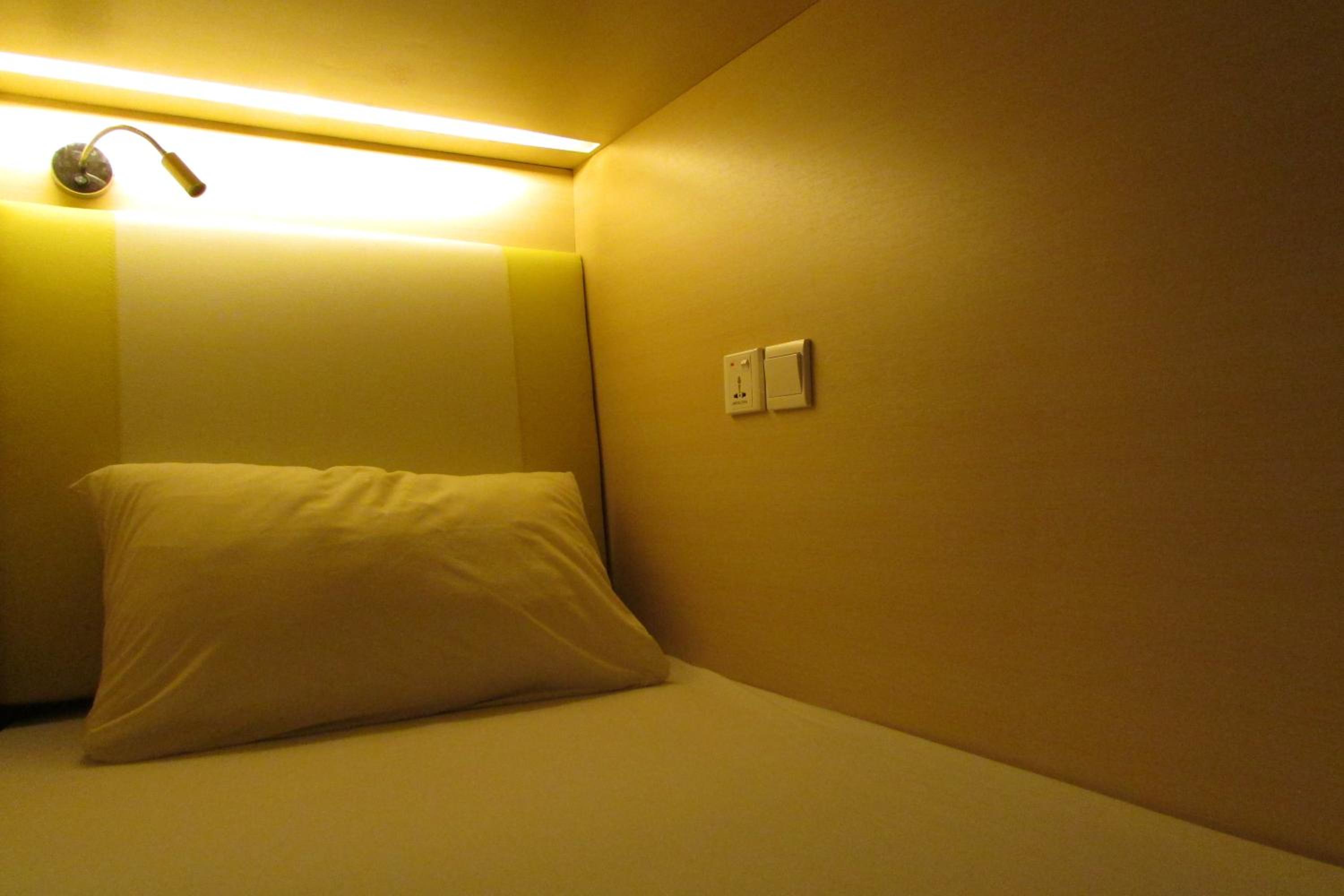 Super Single Mixed Capsule (Lower Deck) photo 3
