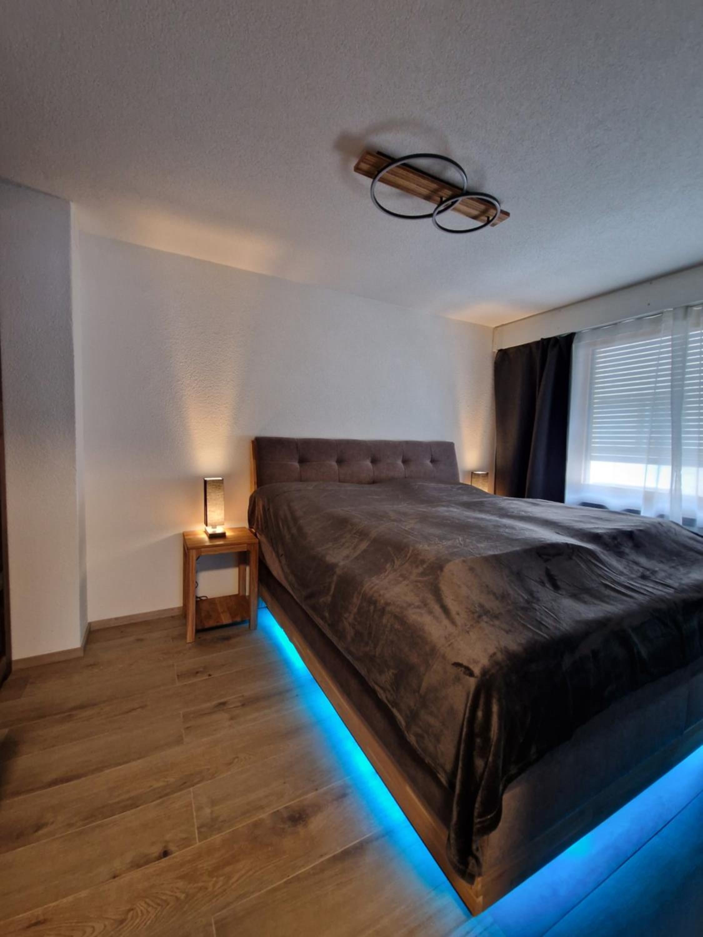 Two-Bedroom Apartment - Photo 17