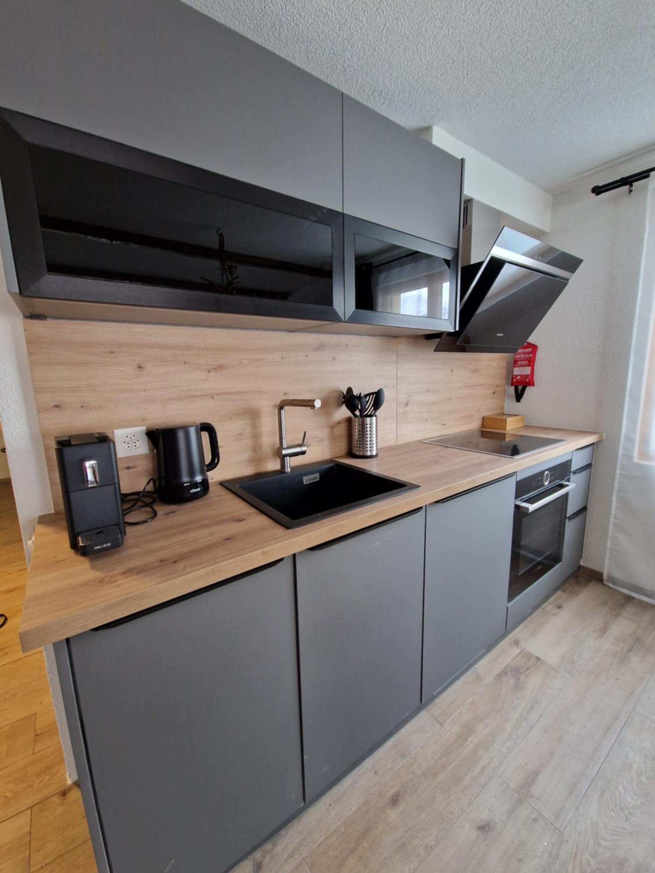 Two-Bedroom Apartment - Photo 18