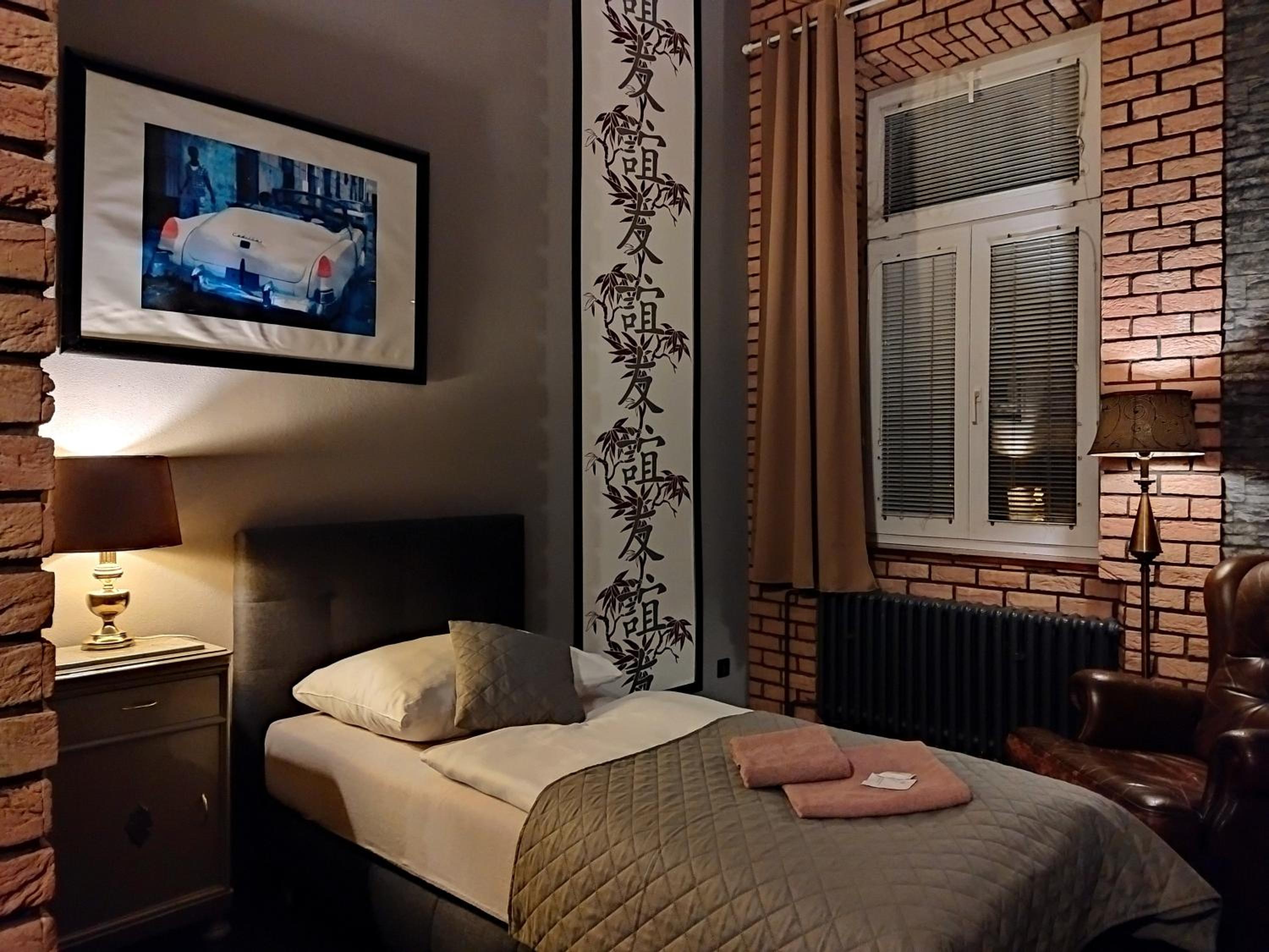 Standard Single Room