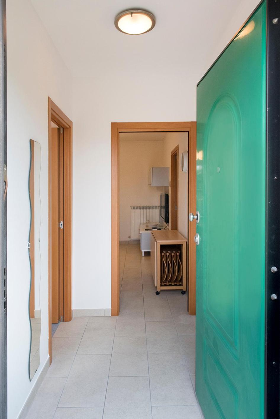 One-Bedroom Apartment - Garden View