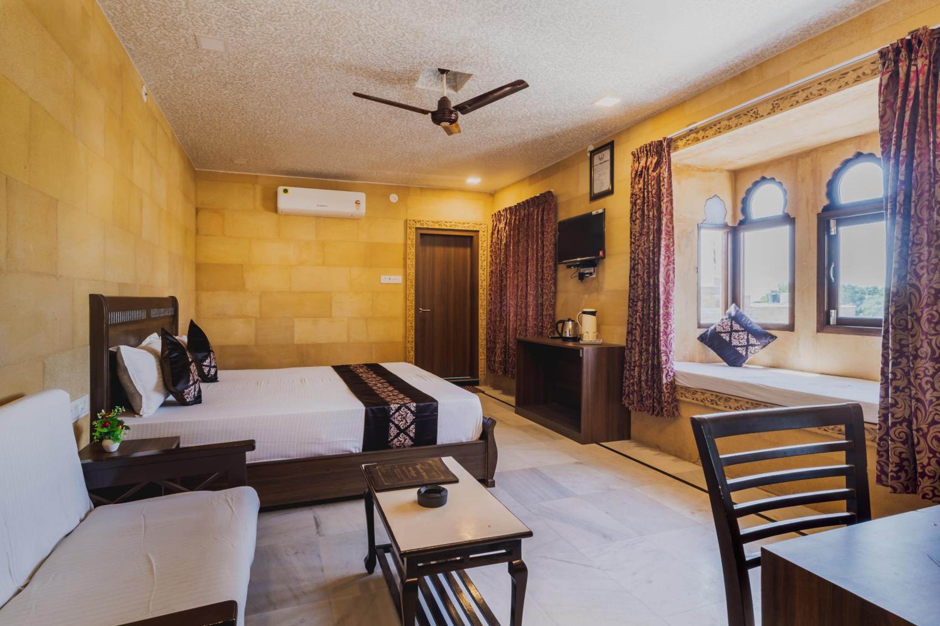 Superior King Room
