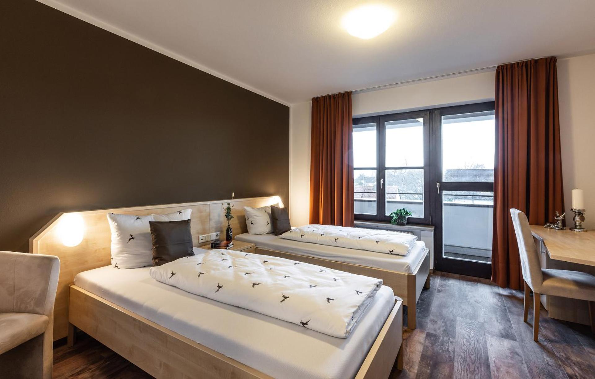 Economy Twin Room
