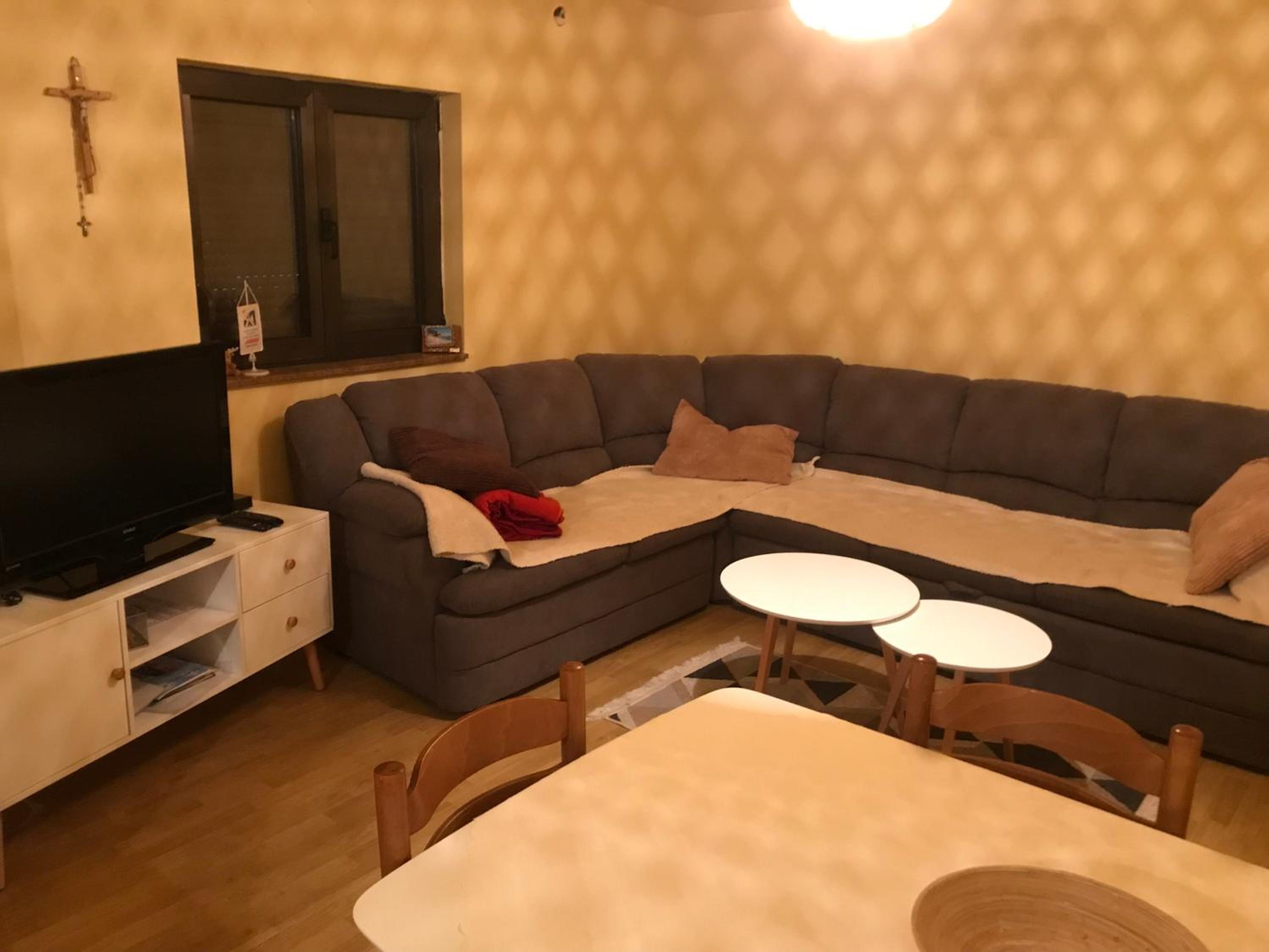 Three-Bedroom Chalet photo 1