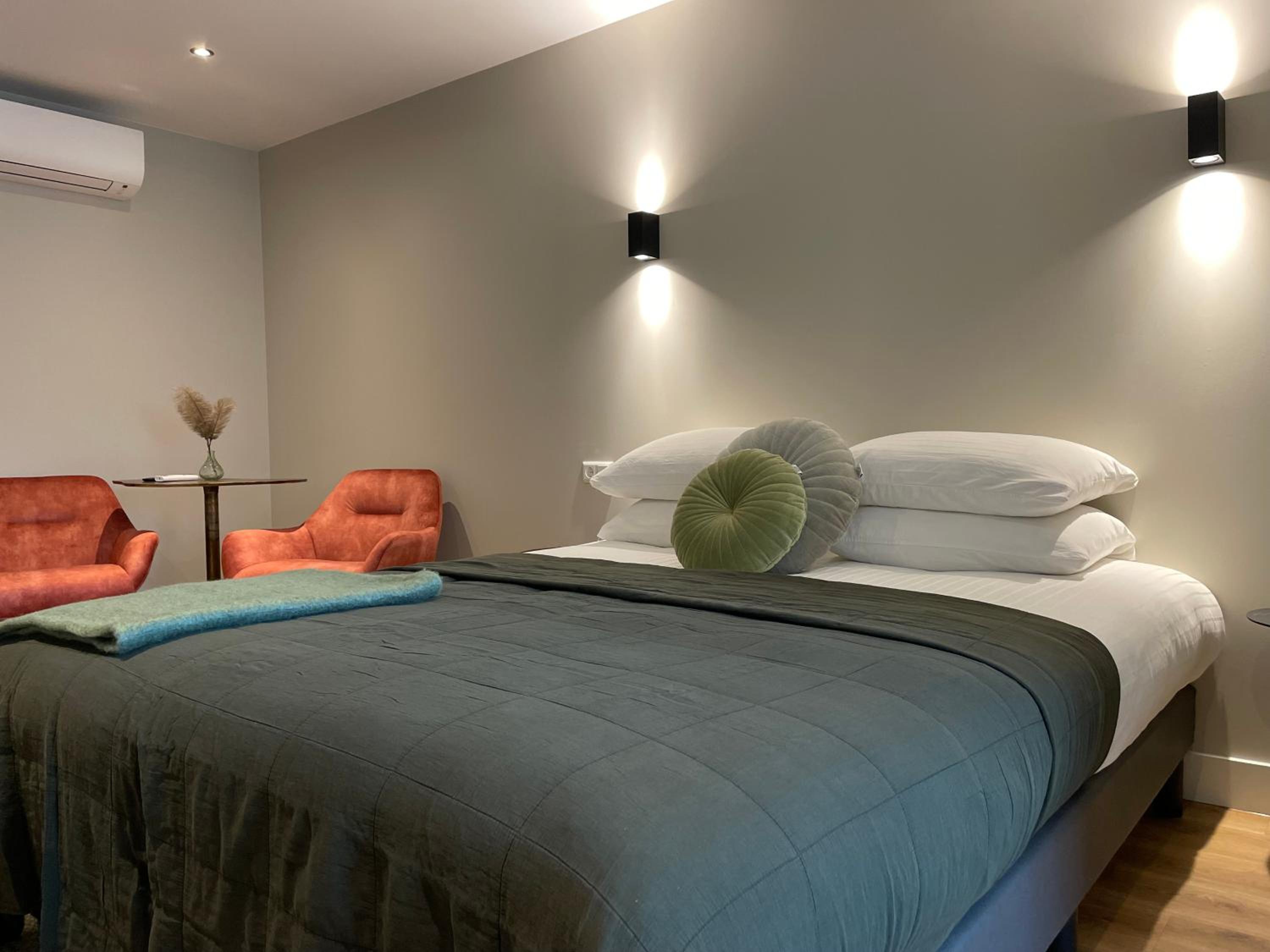 Double Room - Photo 1