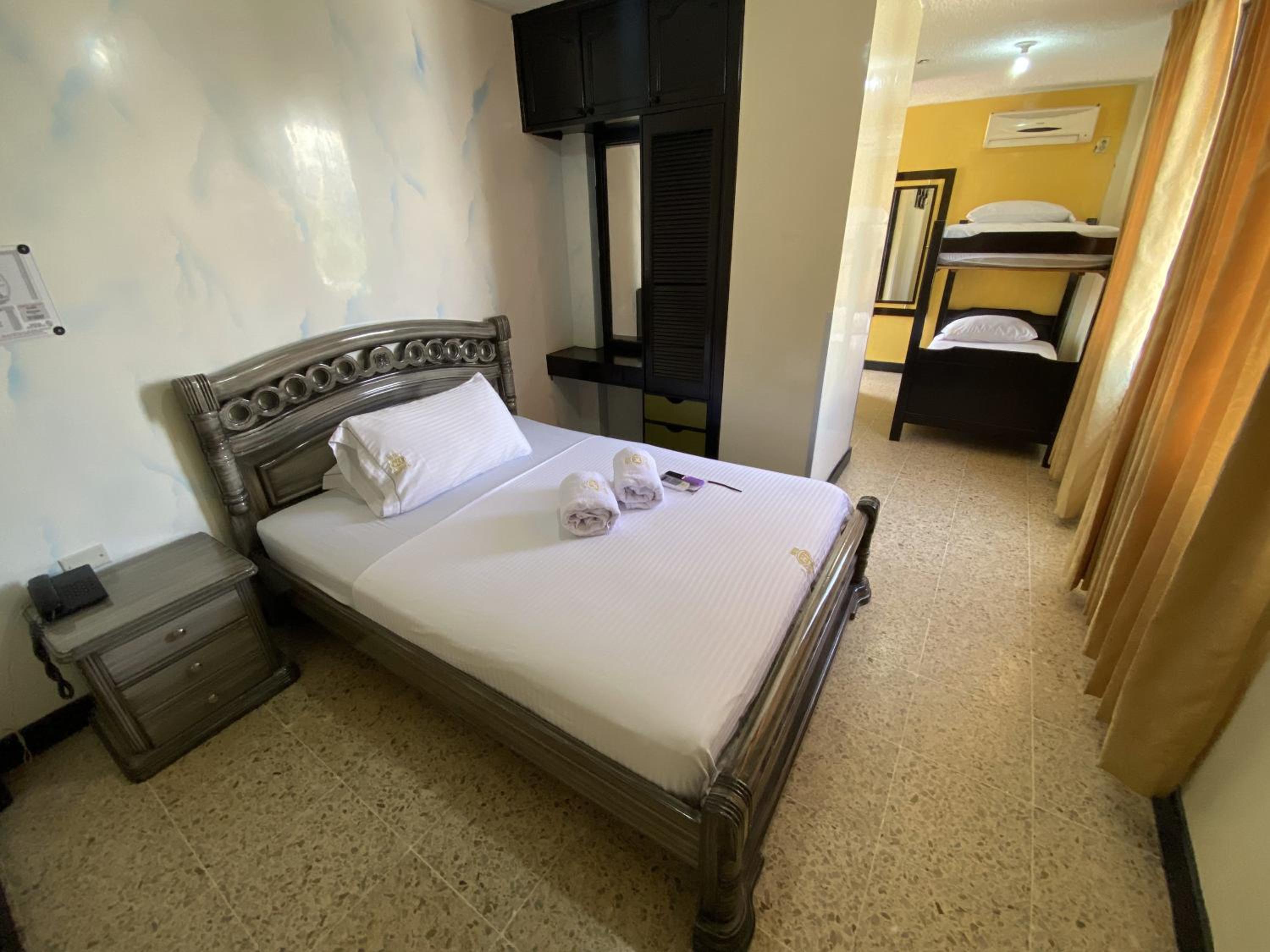 Basic Triple Room