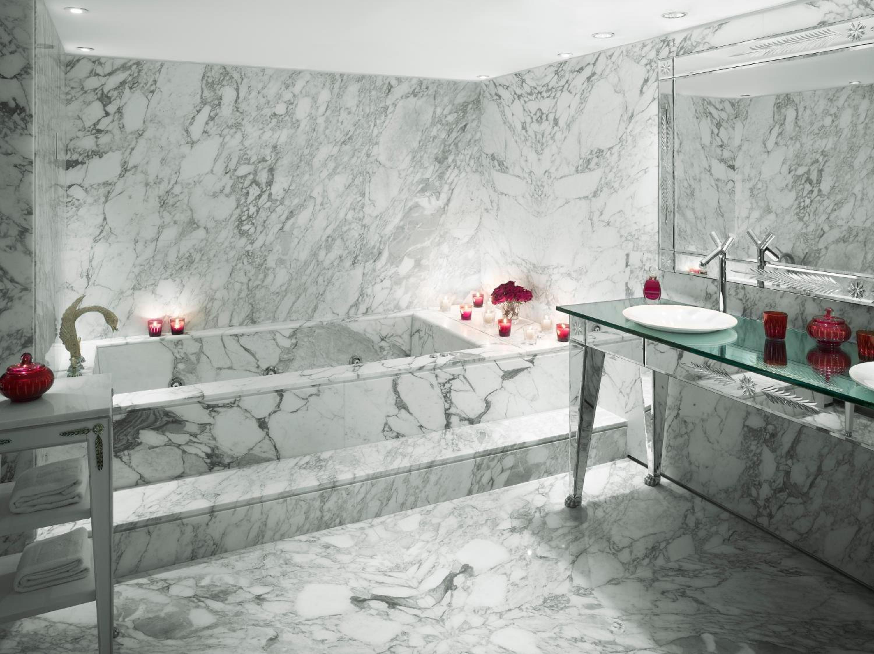 Presidential Suite thumbnail 5