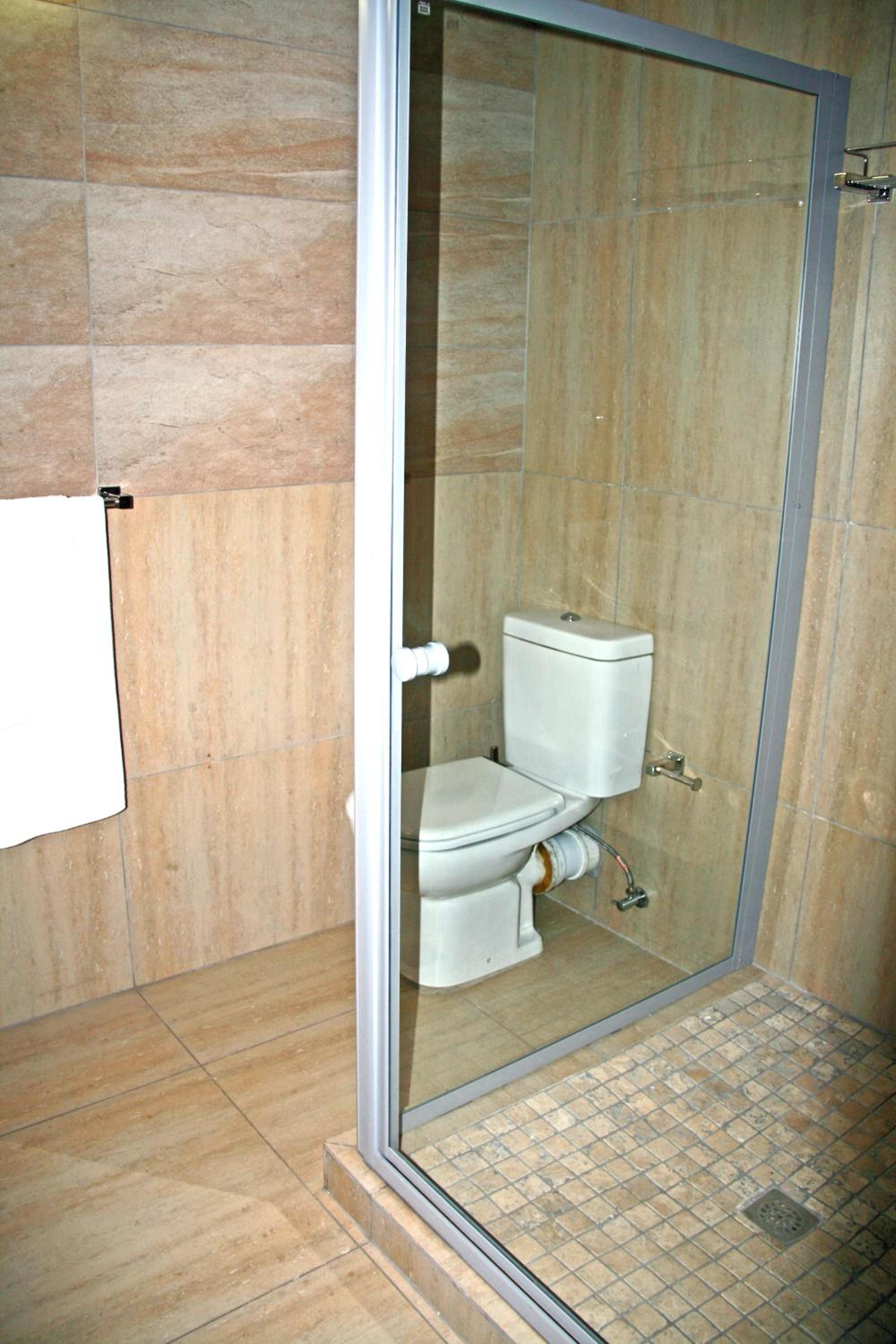 Large Double Room photo 2