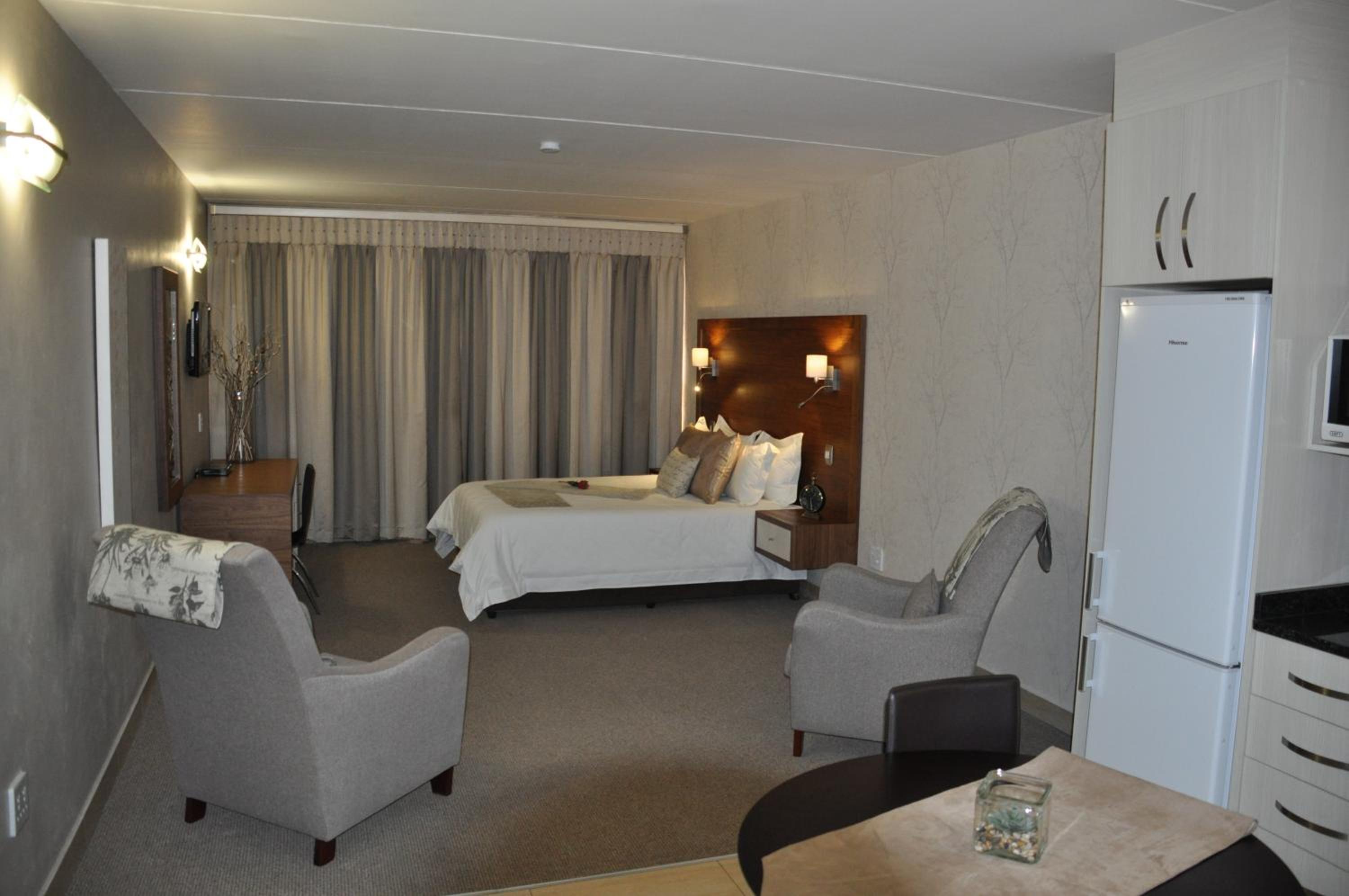 Executive Suite photo 2
