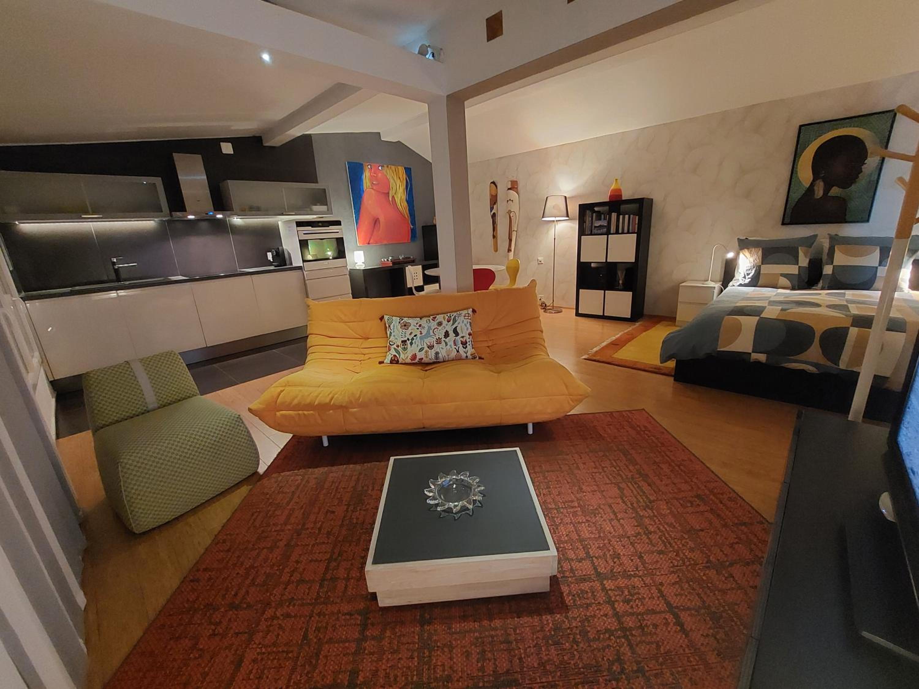 Studio Apartment with Terrace and Lake View photo 1