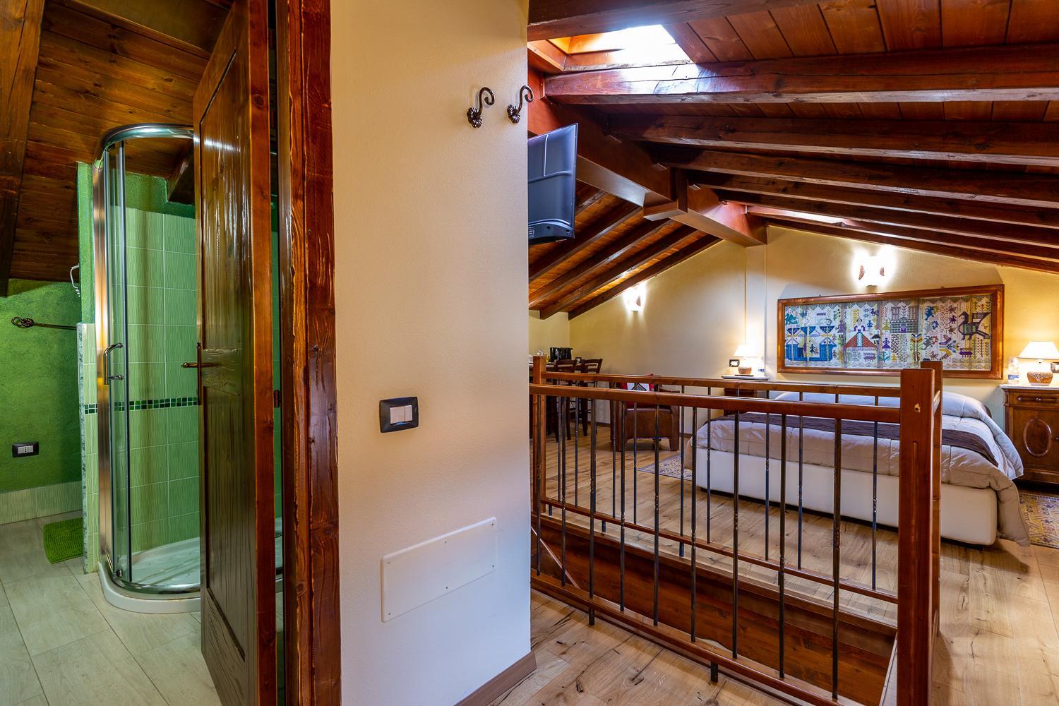 Triple Room with Private Bathroom - Photo 4