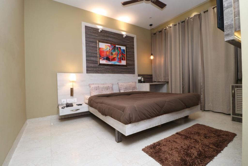 Standard Suite - Photo 1