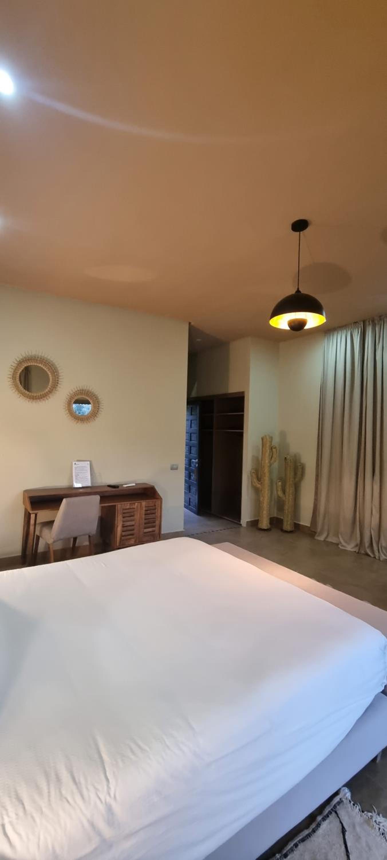 Standard Double Room - Photo 3