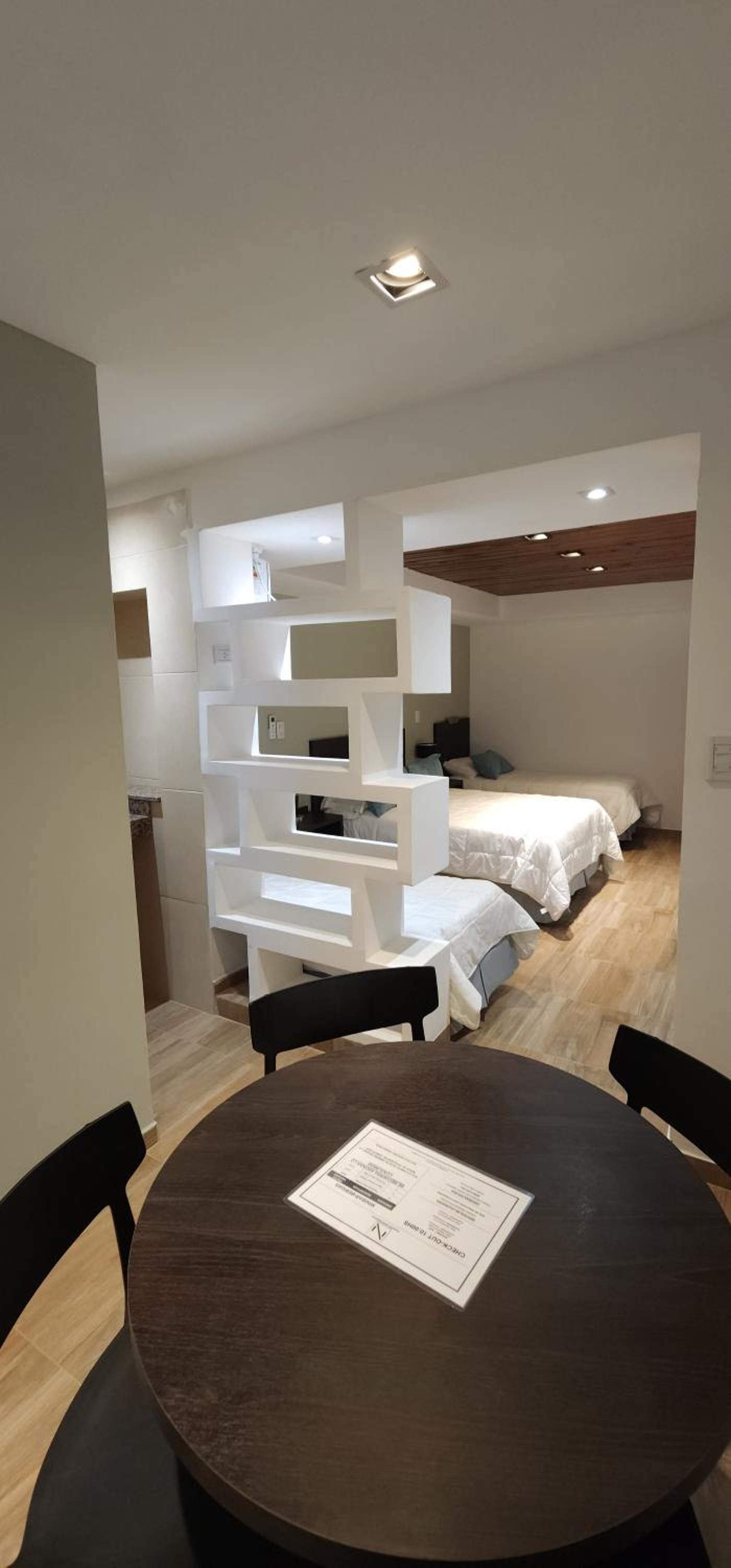 Apartment photo 2