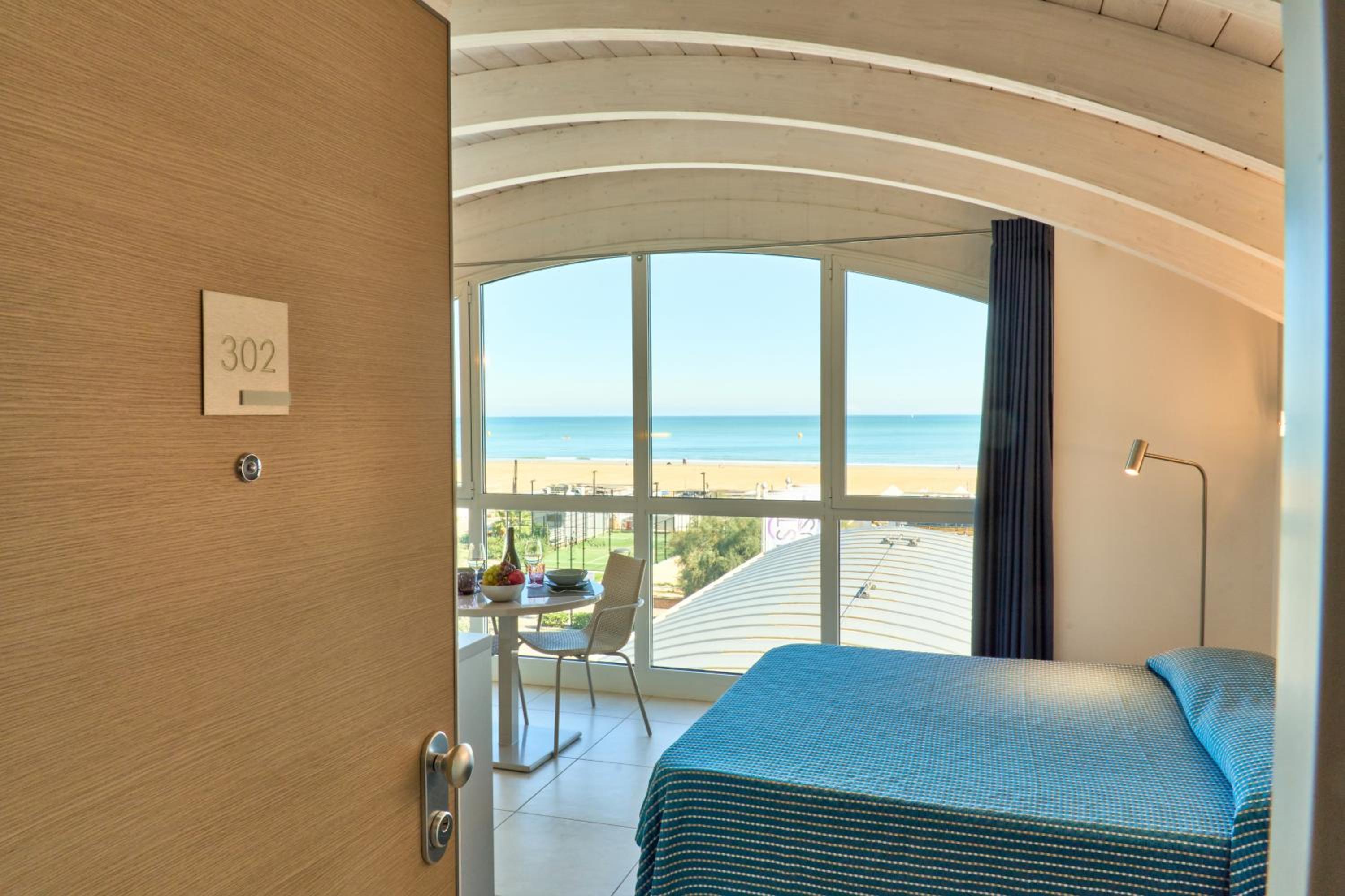 Studio with Sea View