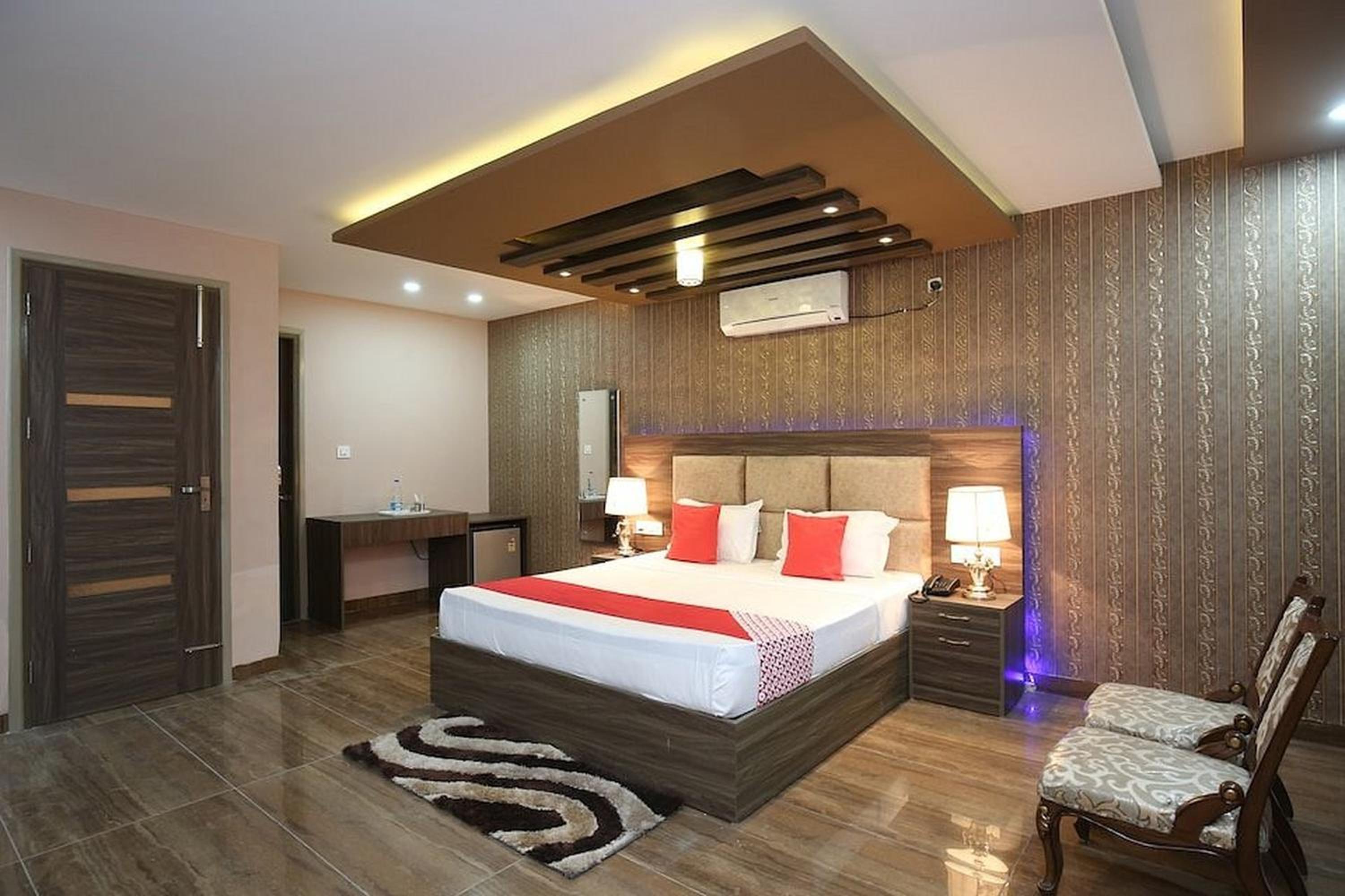Superior King Room - Photo 5