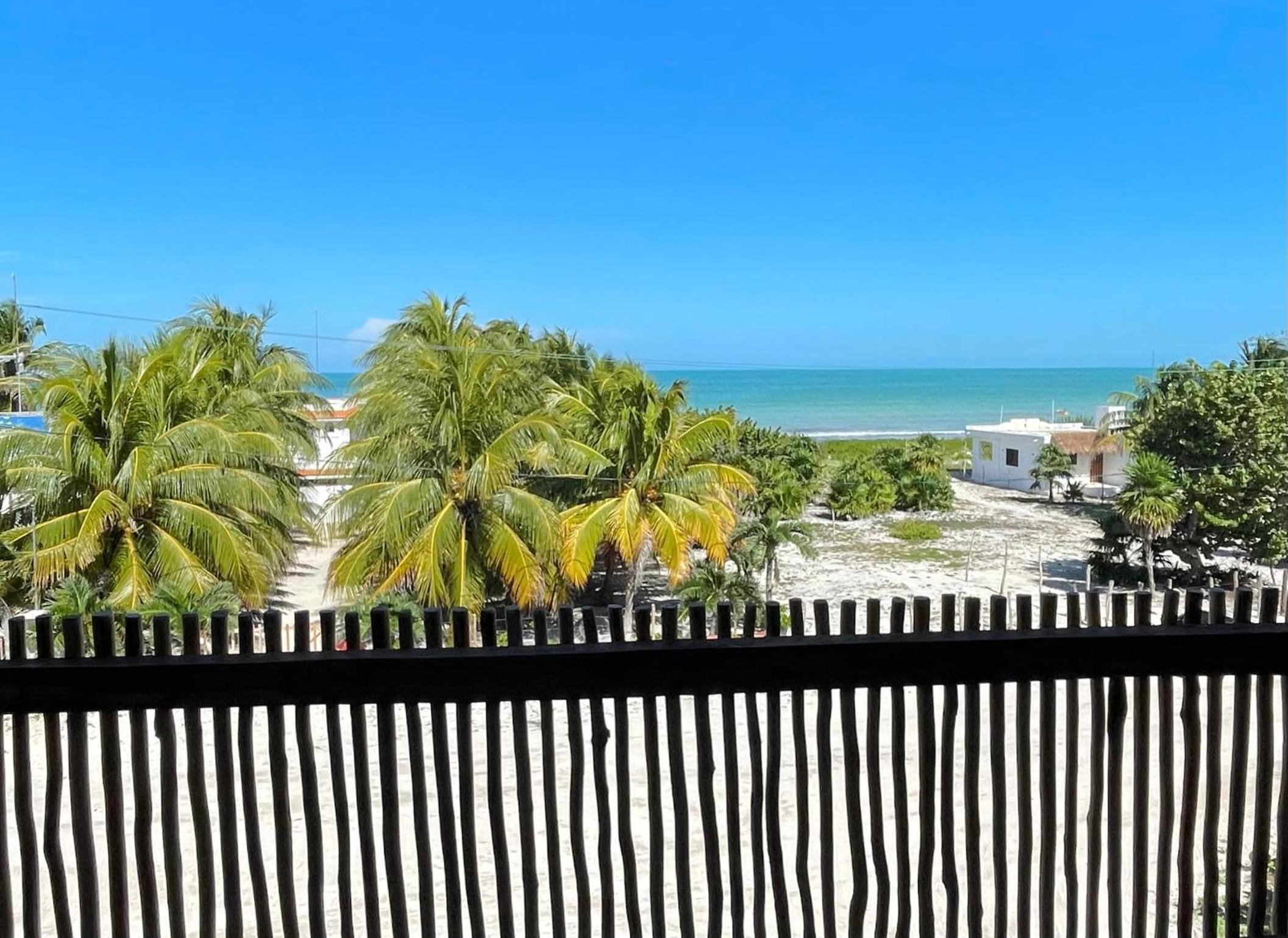Double Room with Sea View - Photo 1