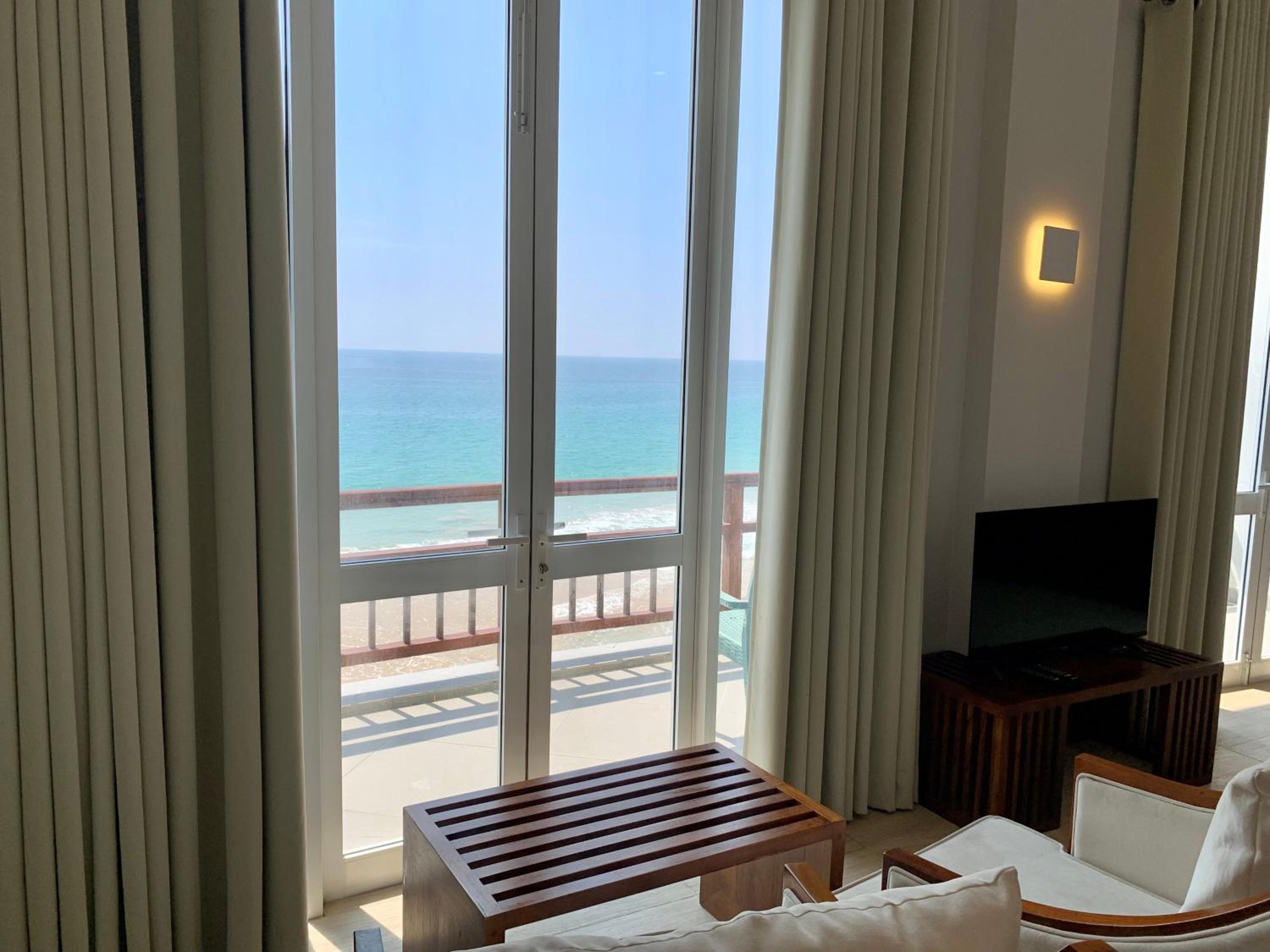 Deluxe Double Room with Sea View and Balcony - Photo 4