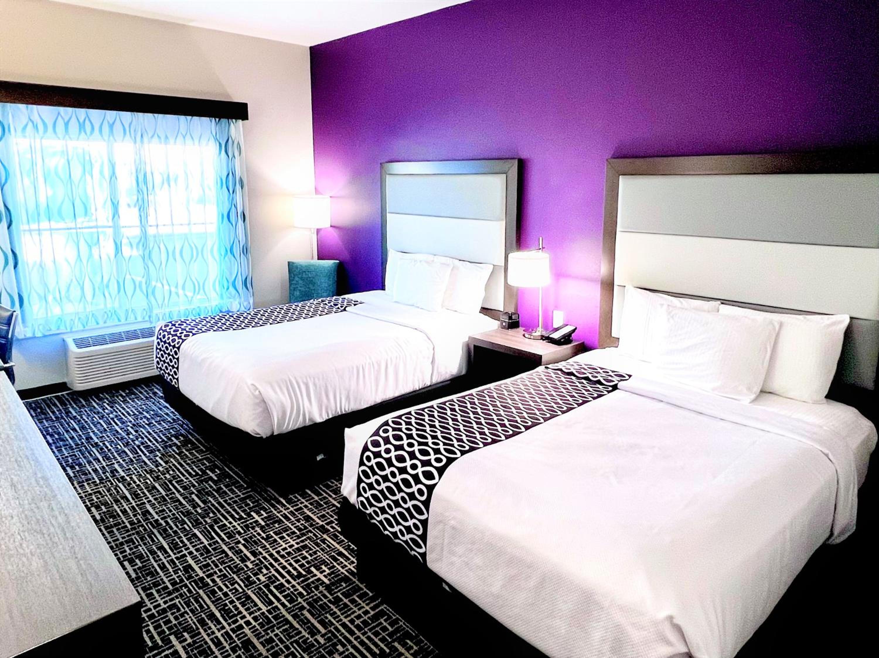 Deluxe Double Suite