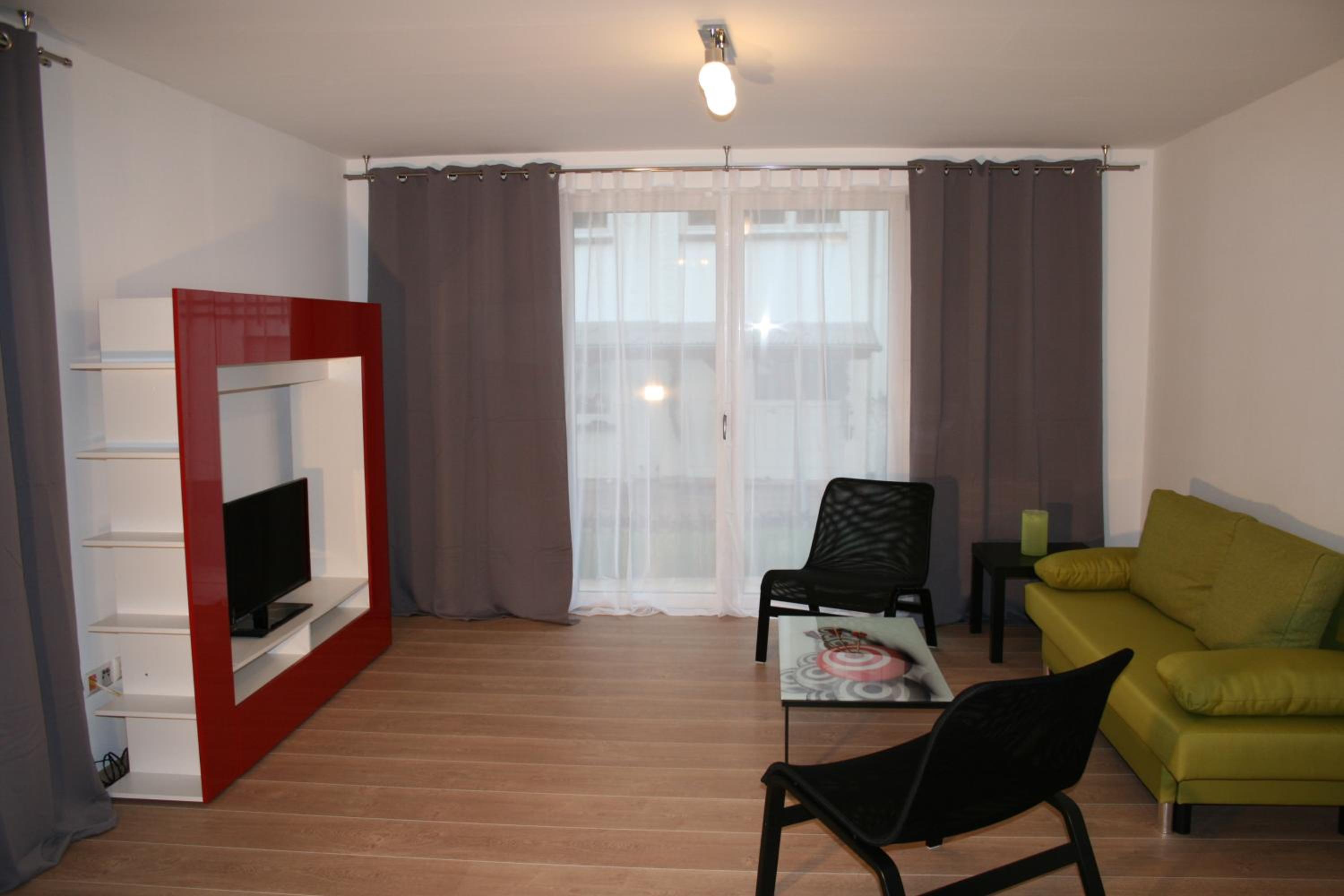 Apartment with Terrace photo 2