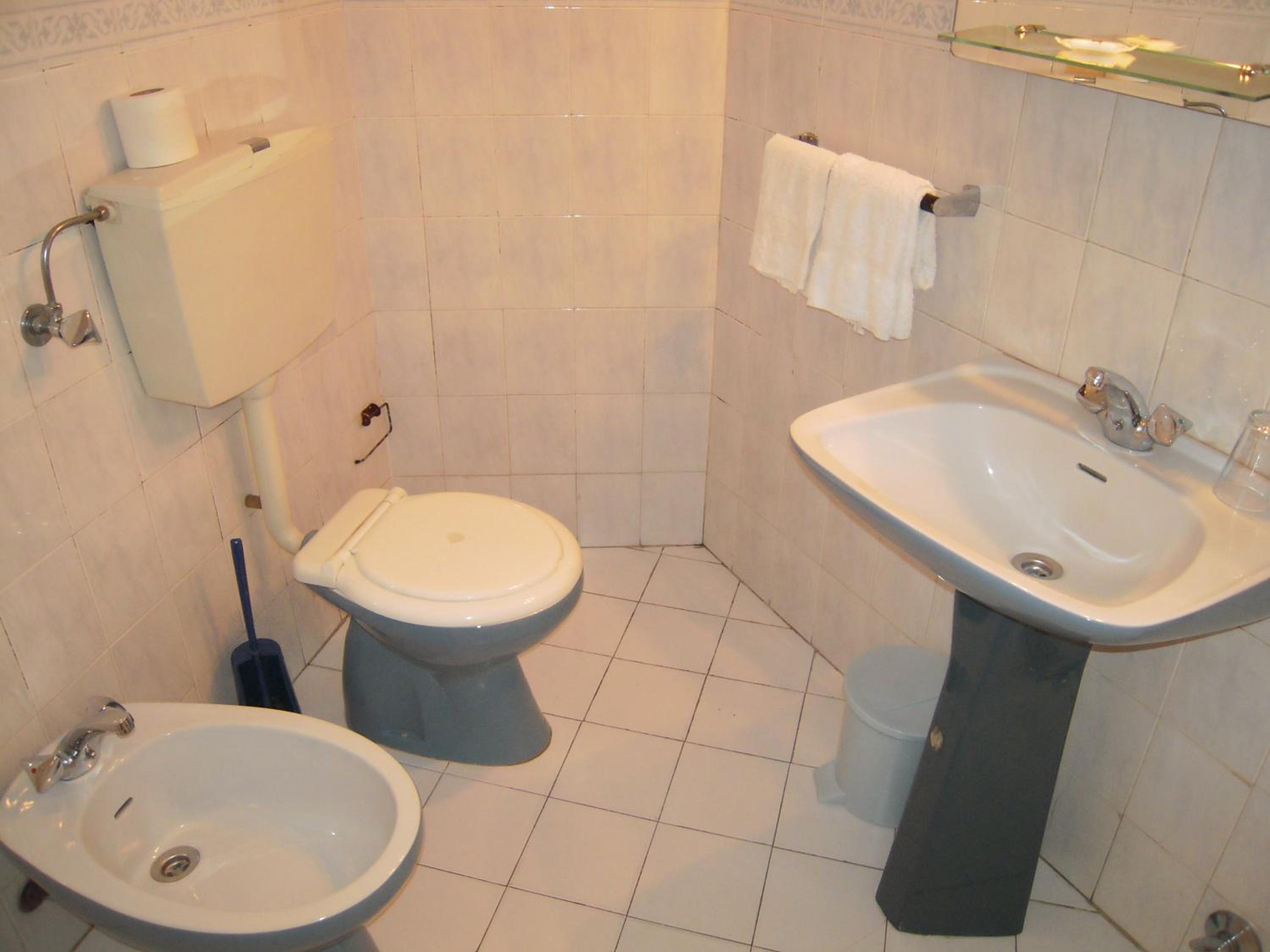 Triple Room - Photo 2