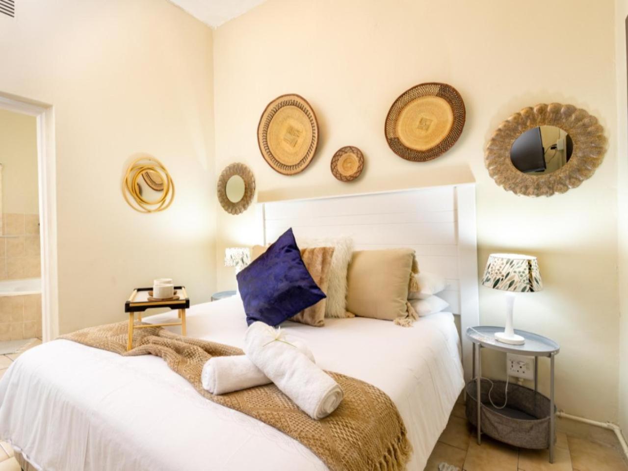 Standard Queen Room - Photo 2