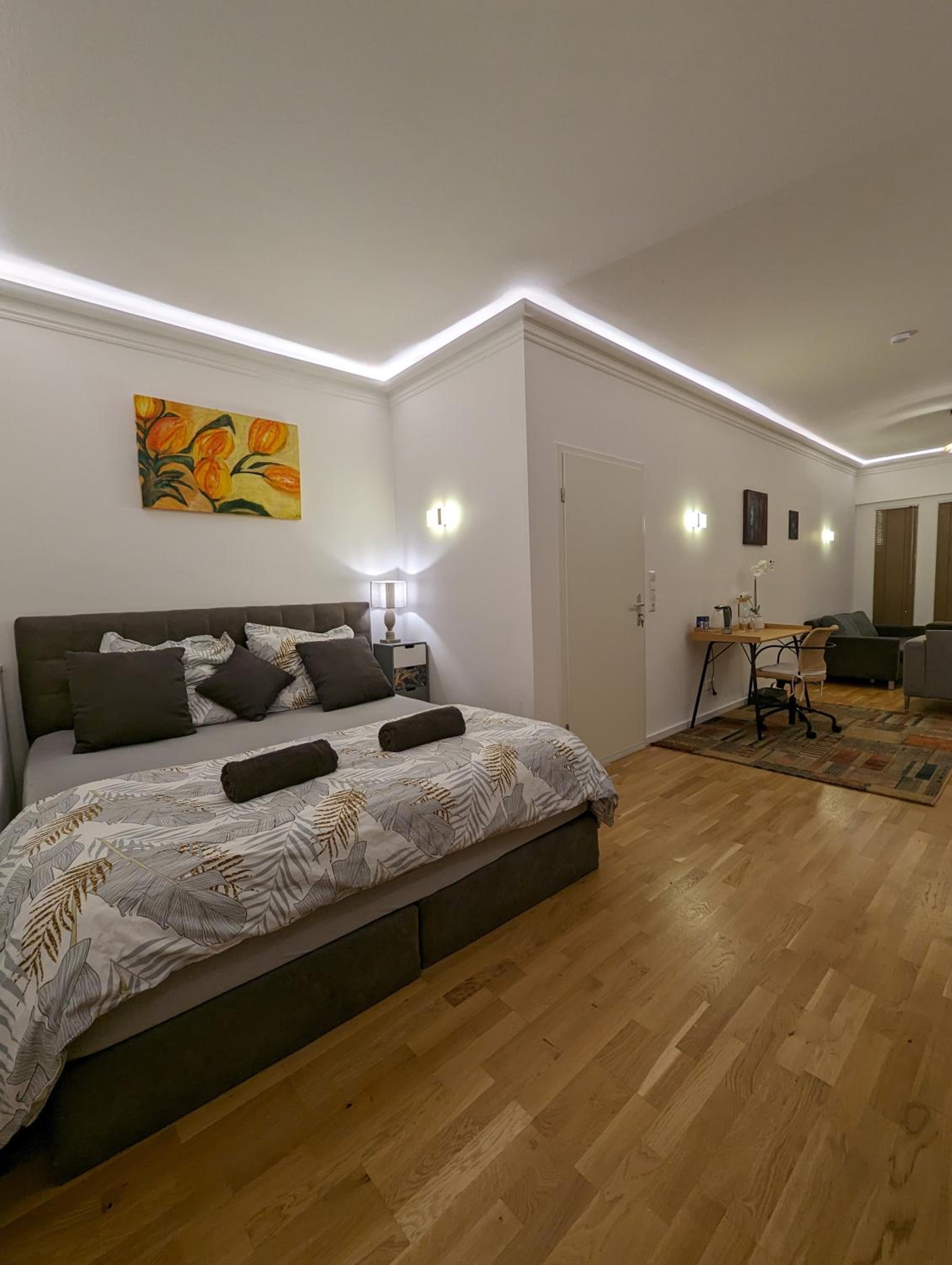 Apartment with Terrace photo 3