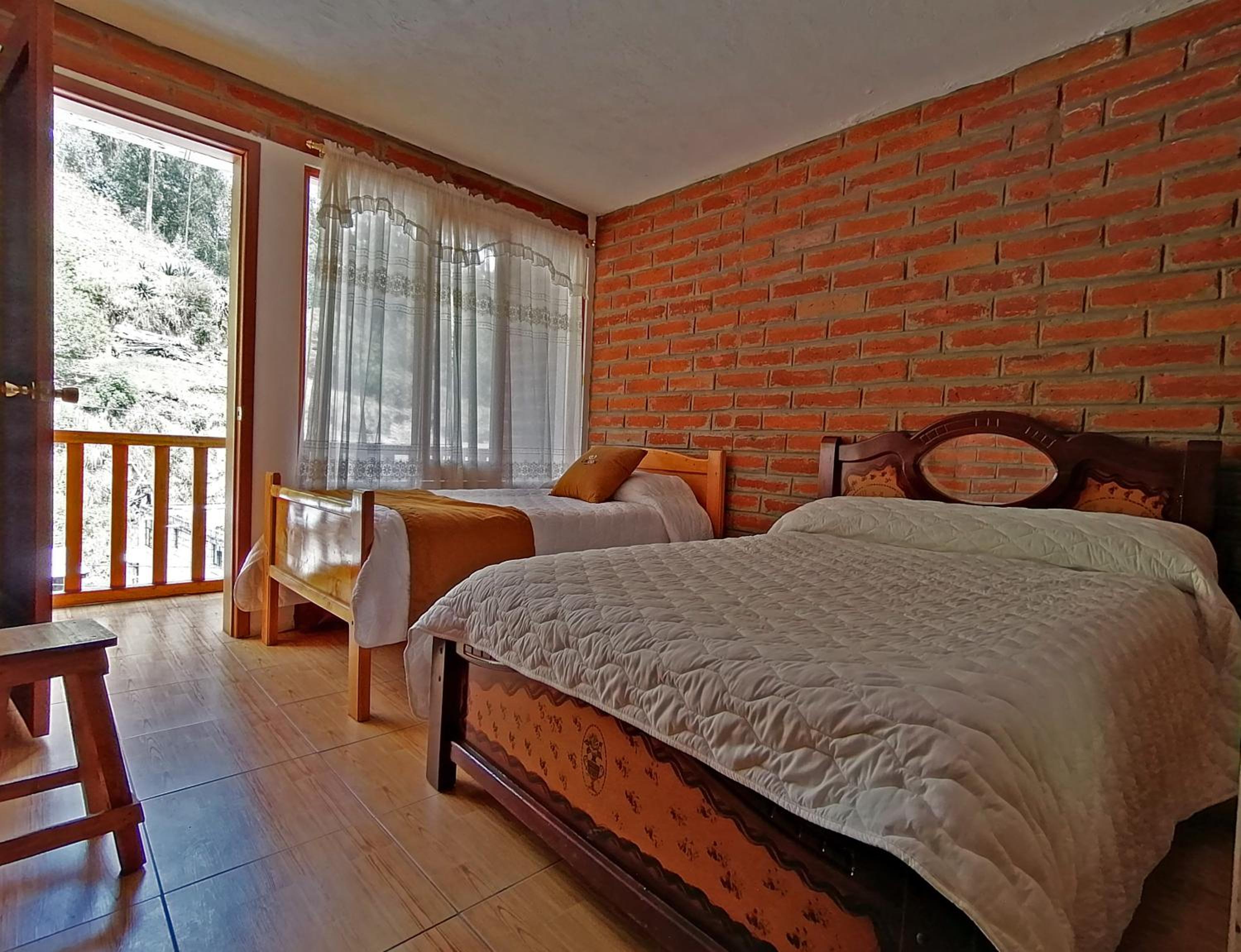 Single Room with Mountain View photo 1