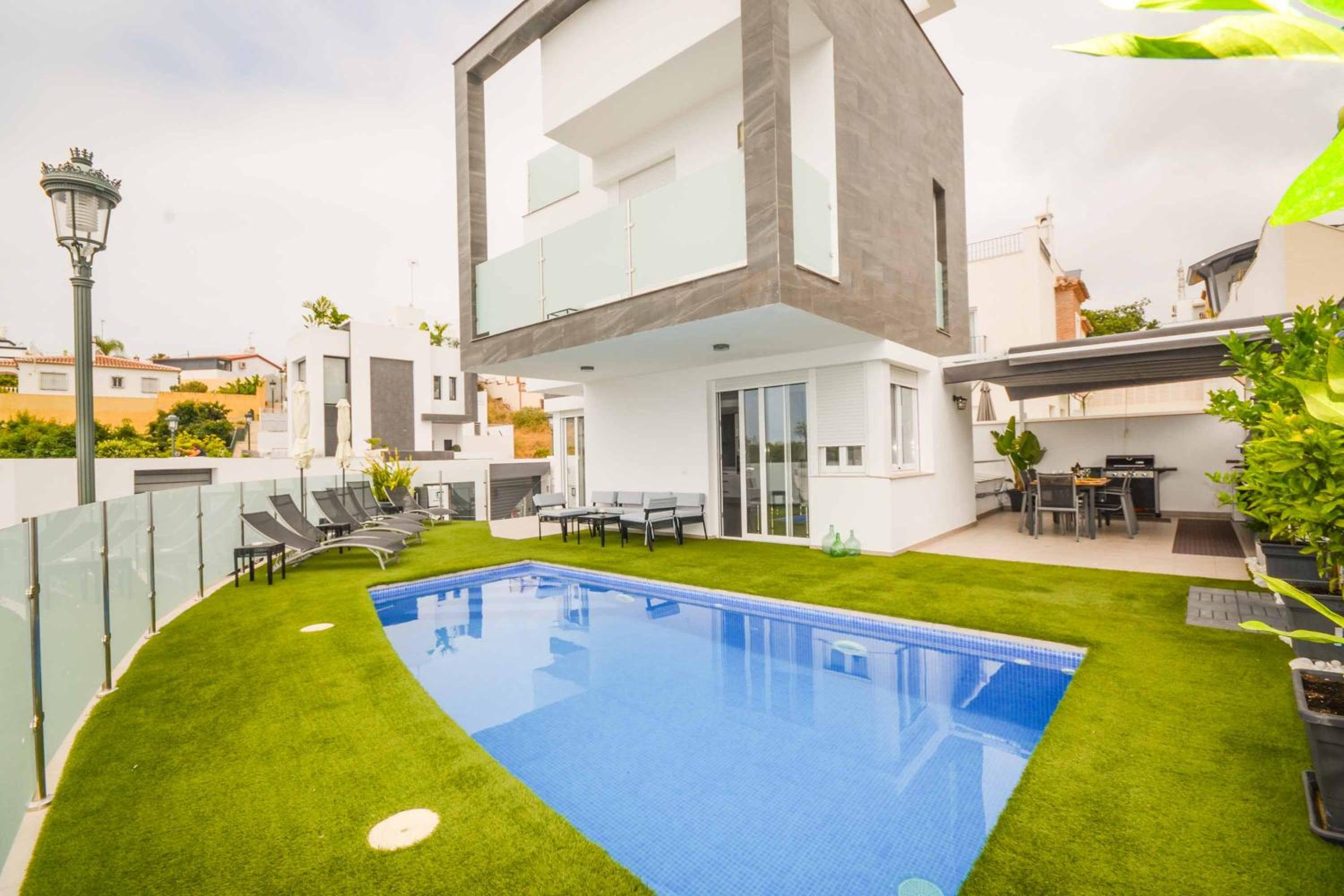 Villa de cinco habitaciones