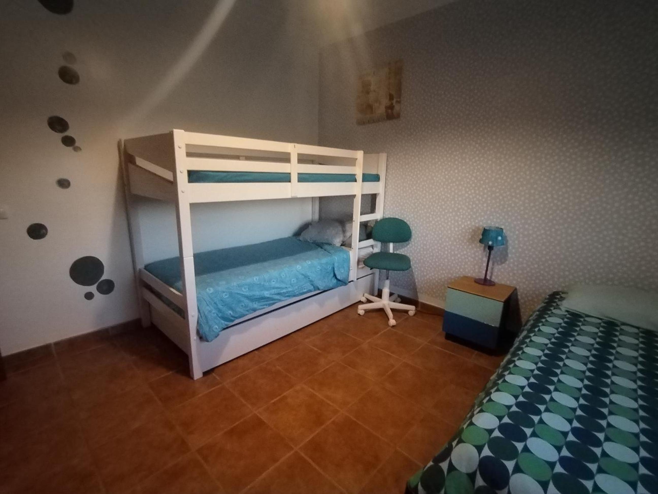 Economy Quadruple Room photo 1